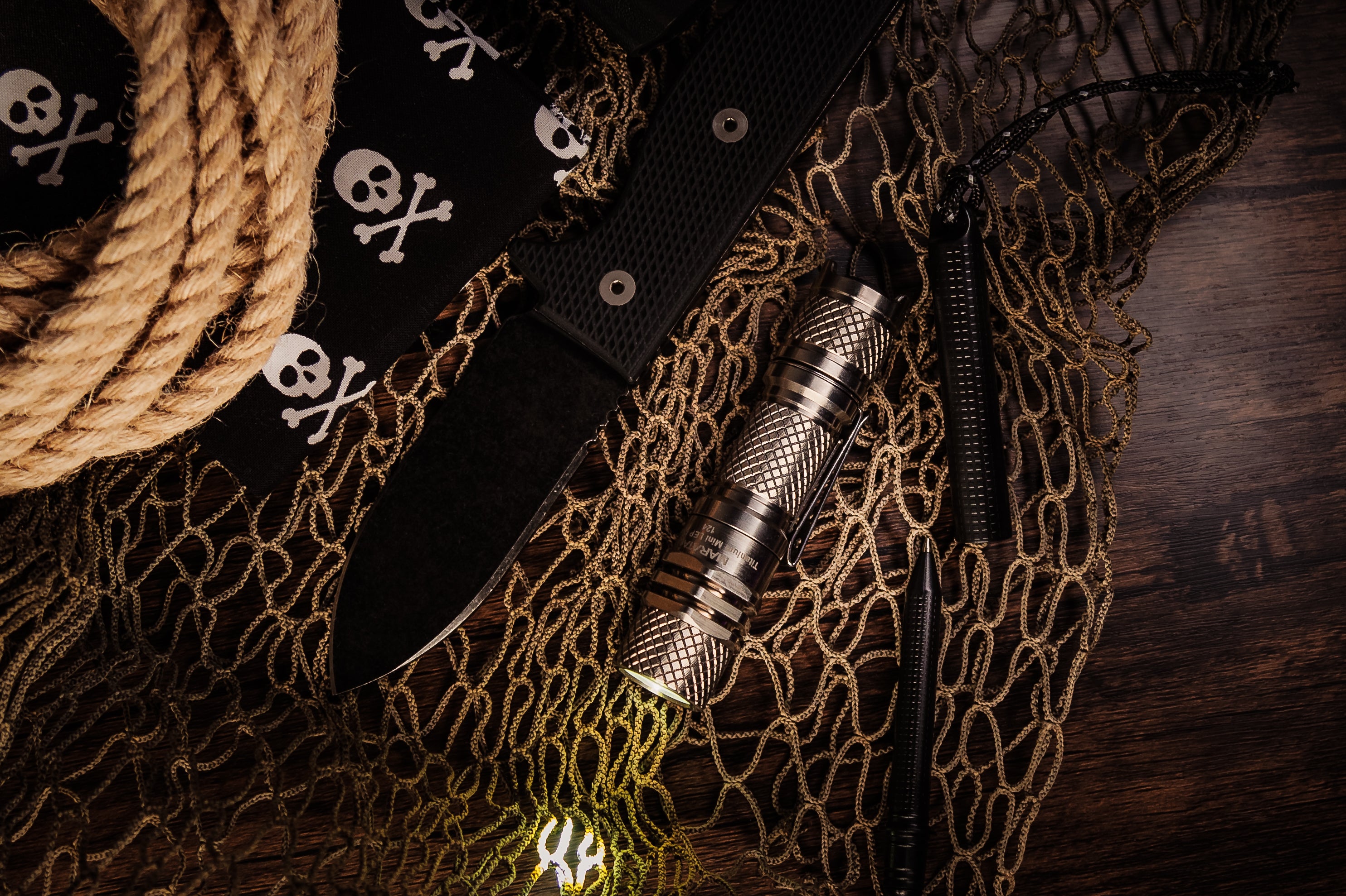 Titanium Mini LEP Cosmos - Laser Flashlight 14500 by Maratac®