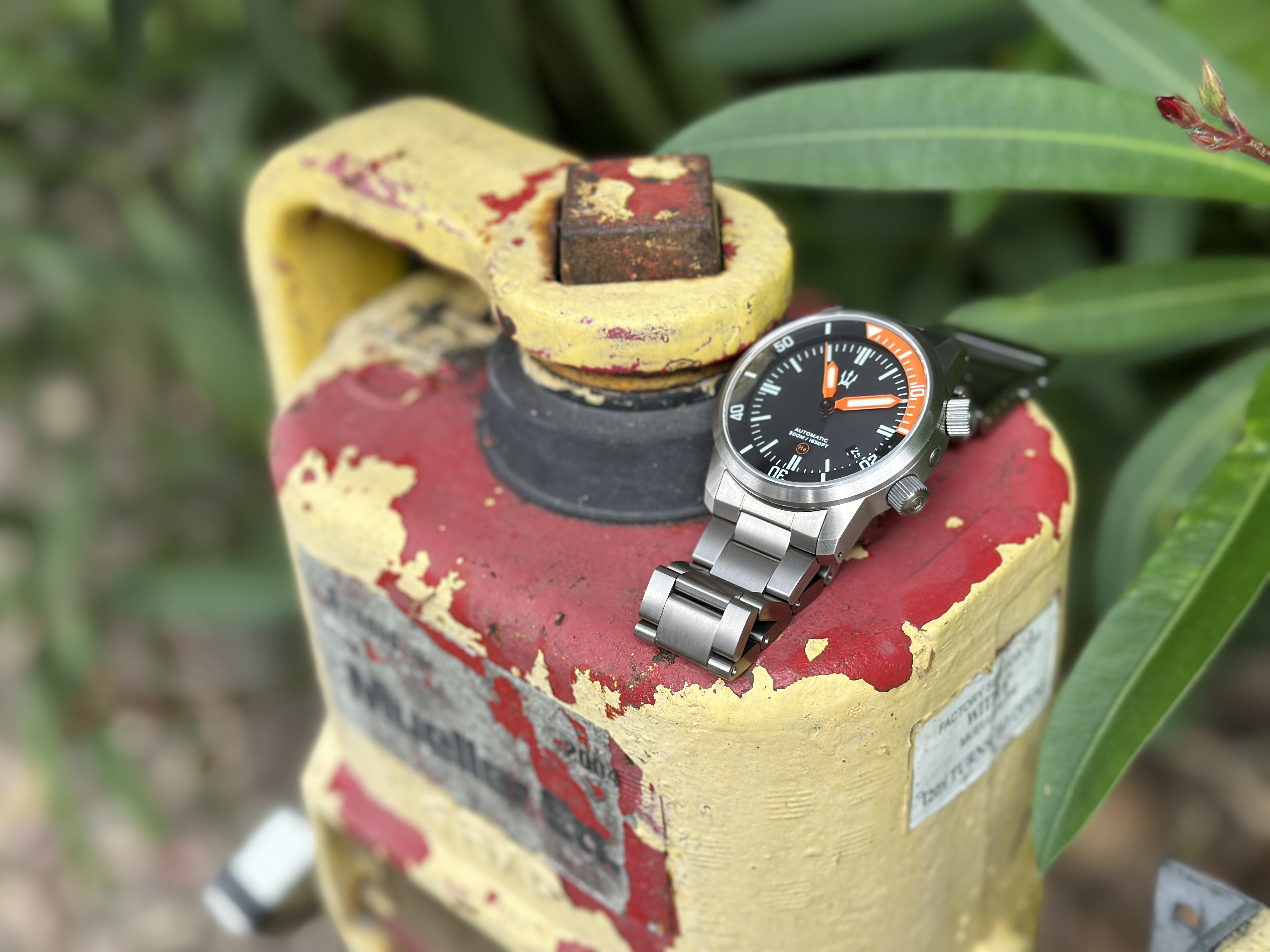 Stainless Steel DC-50 Dual Crown 50ATM Diver Automatic Watch With Date + Bracelet by Maratac®