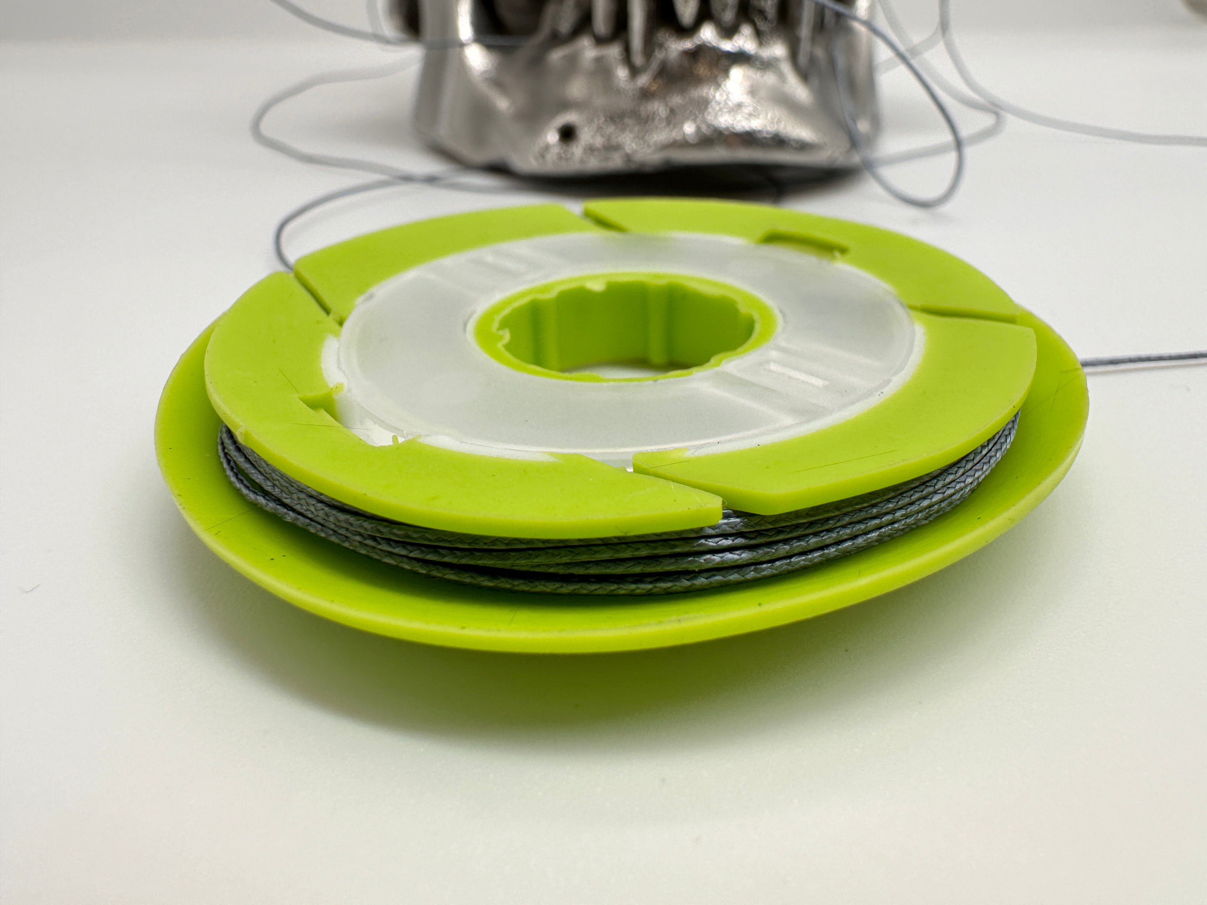 Armada-Weave - 27 Feet / 130lbs Test + Silicone Storage Dispenser