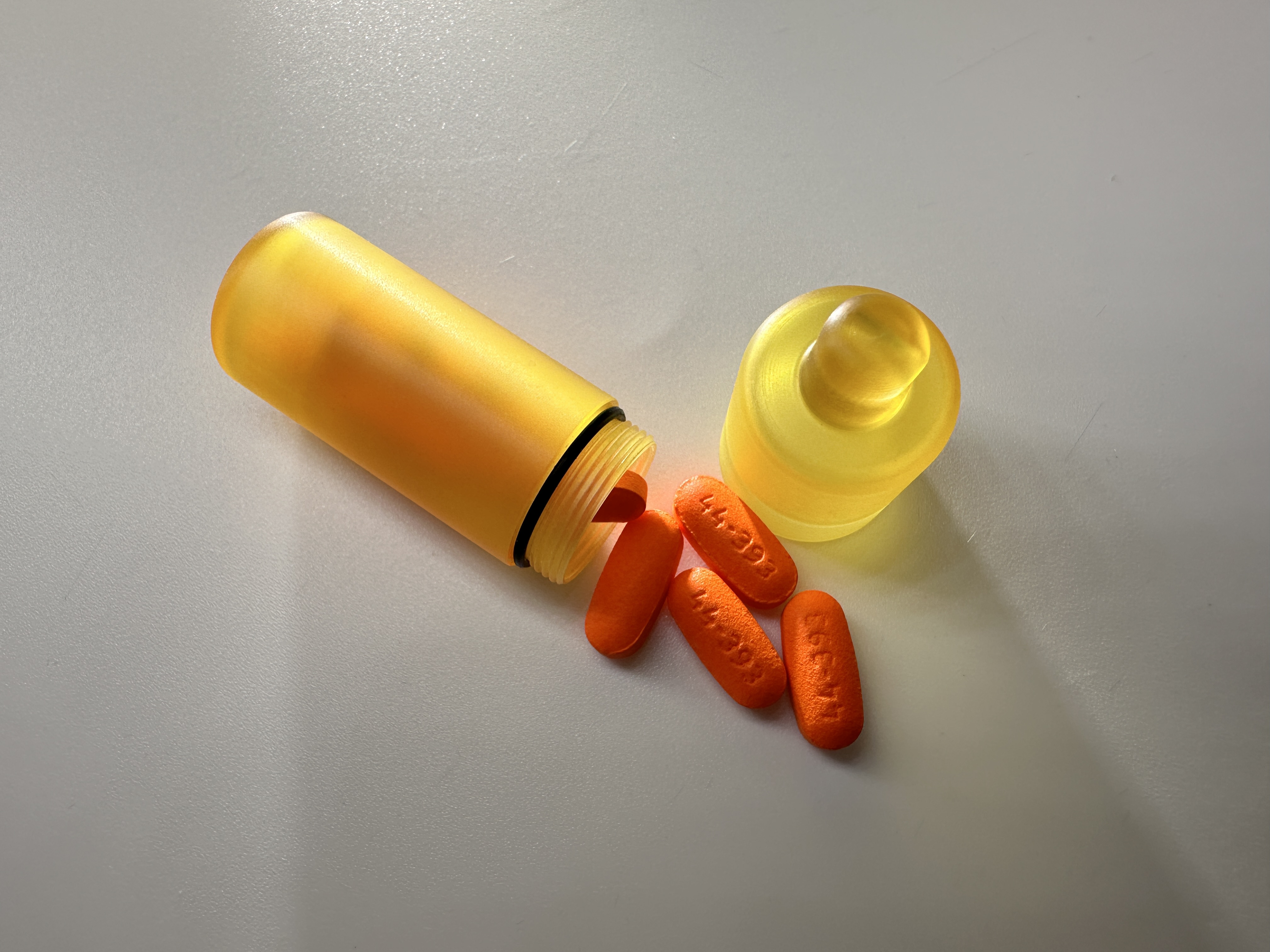 Ultem®-Vue EDC Capsule by Maratac® ( Small Batch 2 - Launch! )
