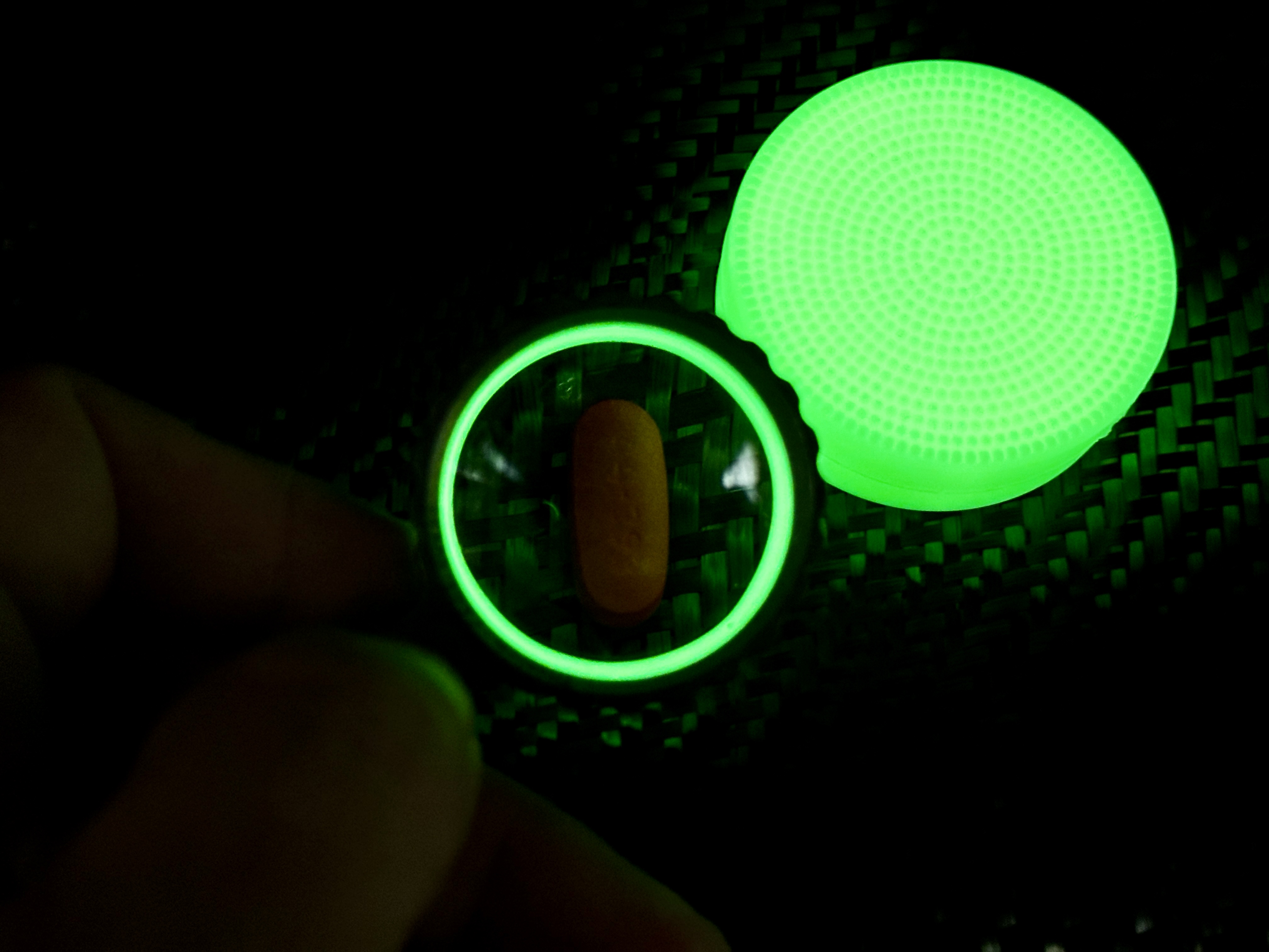 Polycarbonate Titan Zoom - Sapphire Pocket Magnifier by Maratac®