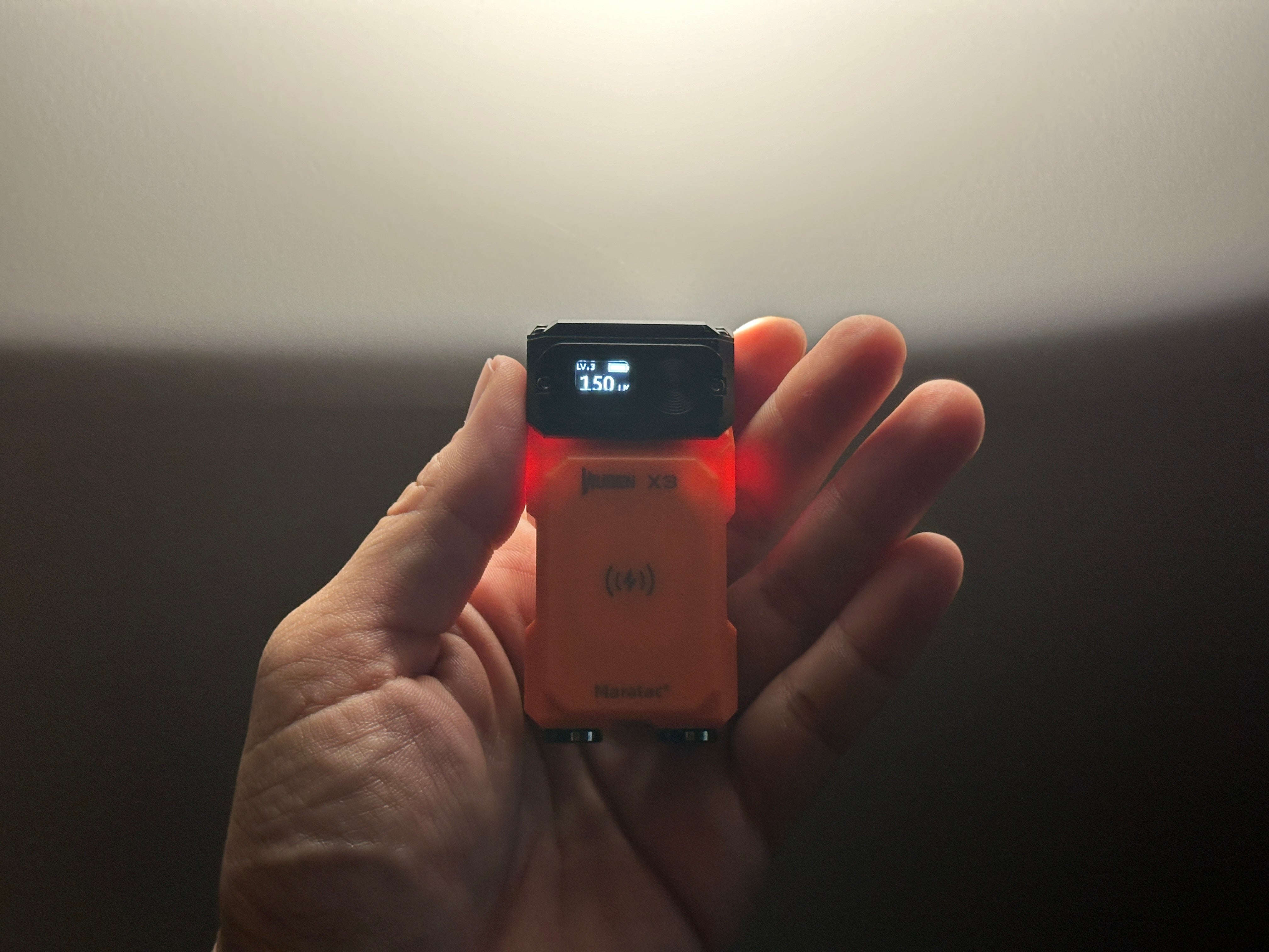 Wuben X3 Gen II - Beacon All-in-One Flashlight + Wireless Dock - CC Exclusive