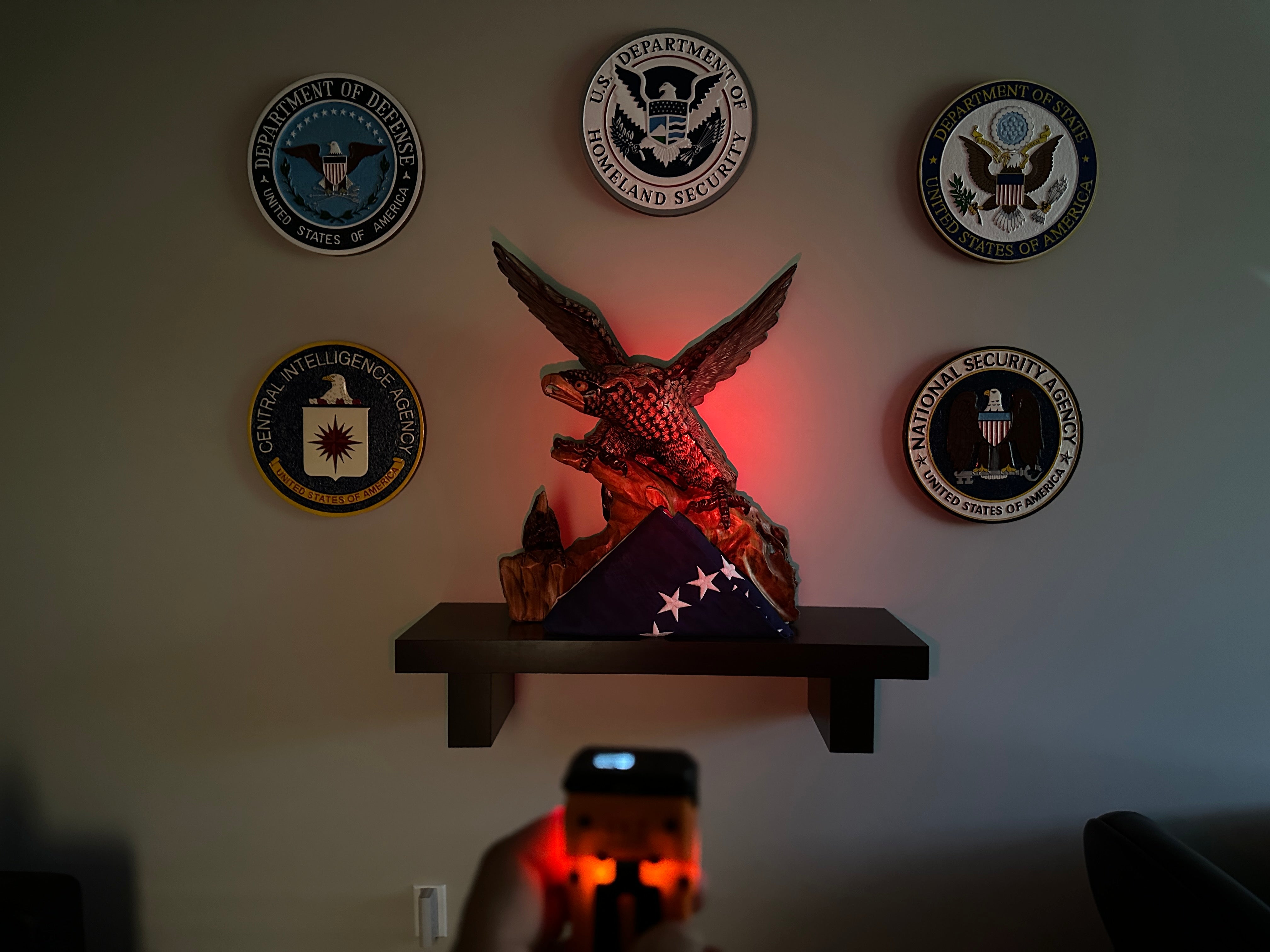 Wuben X3 Gen II - Beacon All-in-One Flashlight + Wireless Dock - CC Exclusive