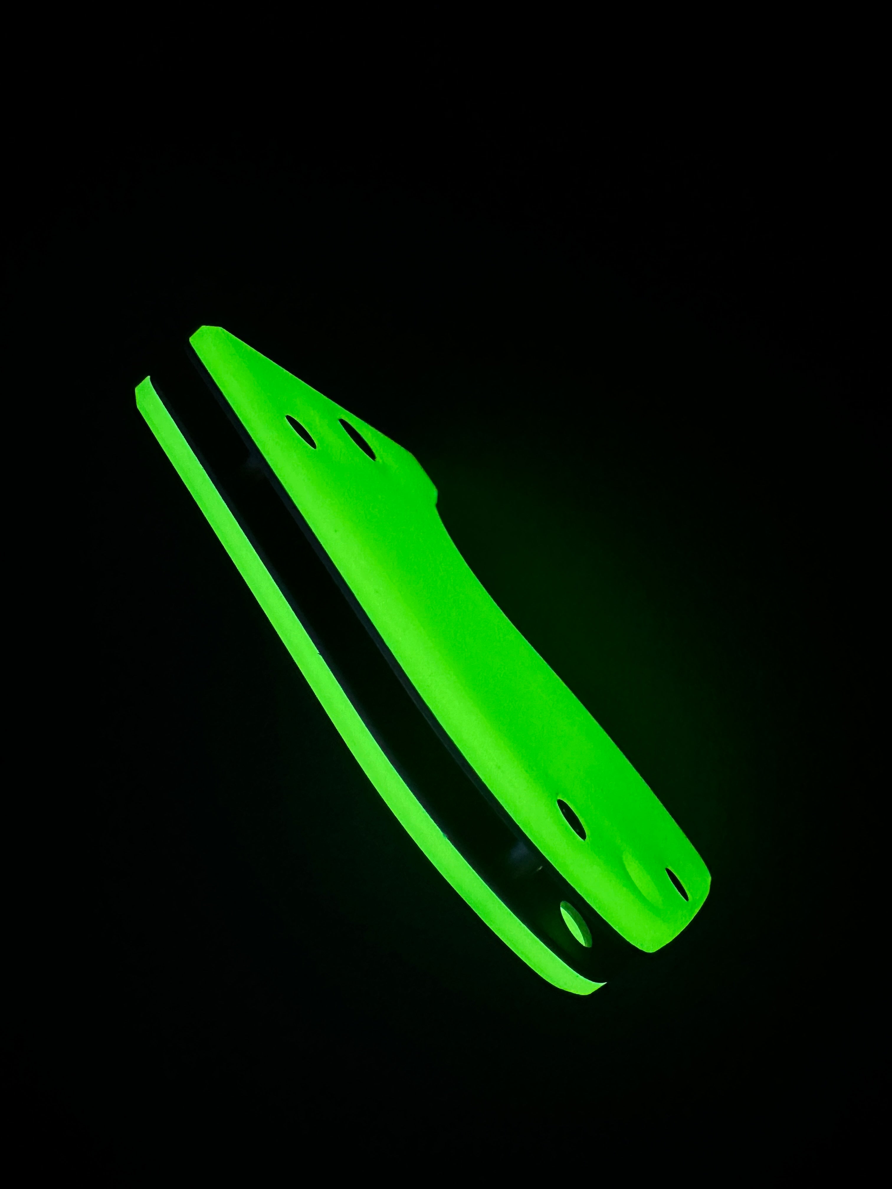 D2 Re-Action - Ti ( UGM GLOW ) Folder
