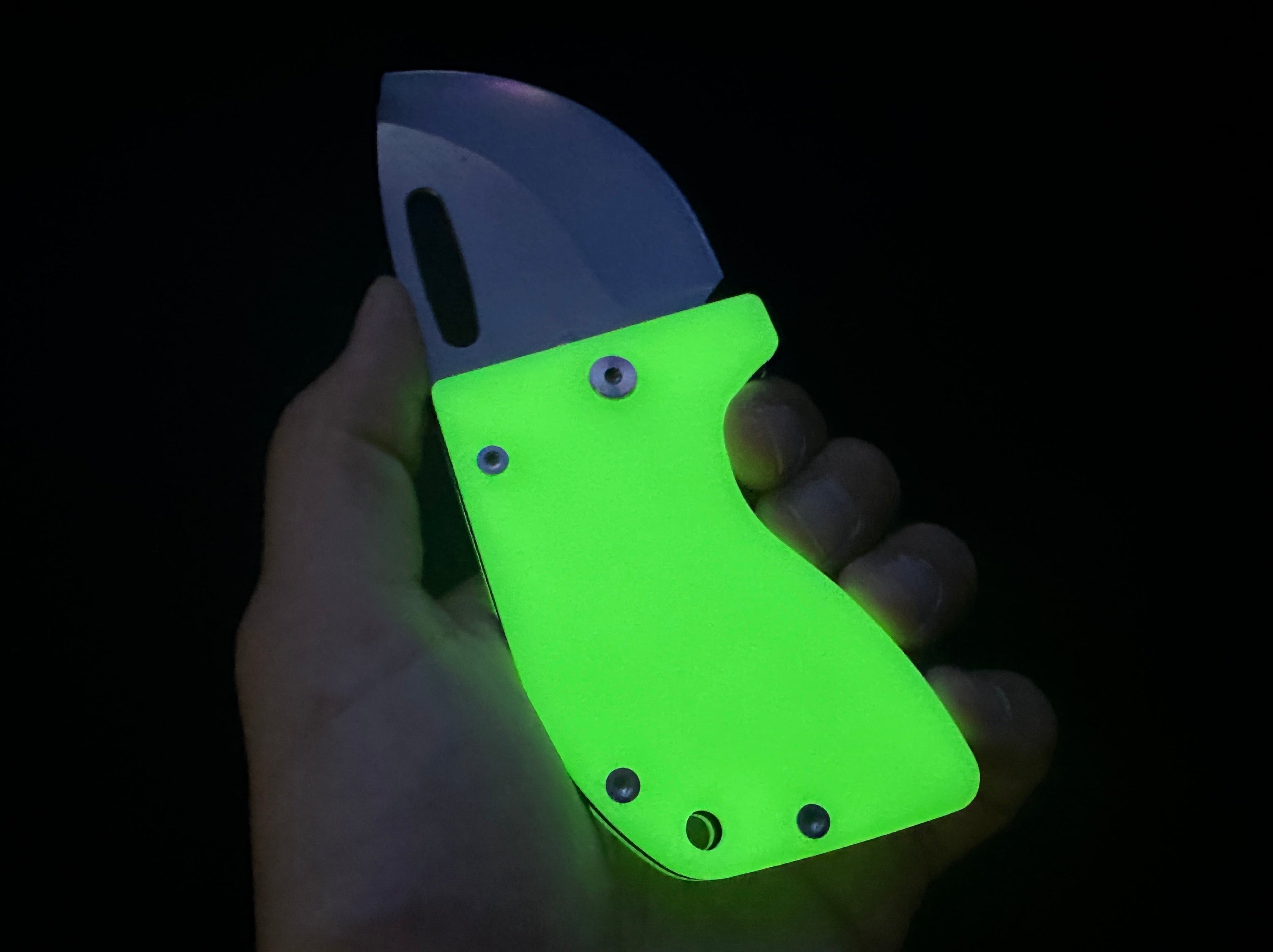 D2 Re-Action - Ti ( UGM GLOW ) Folder