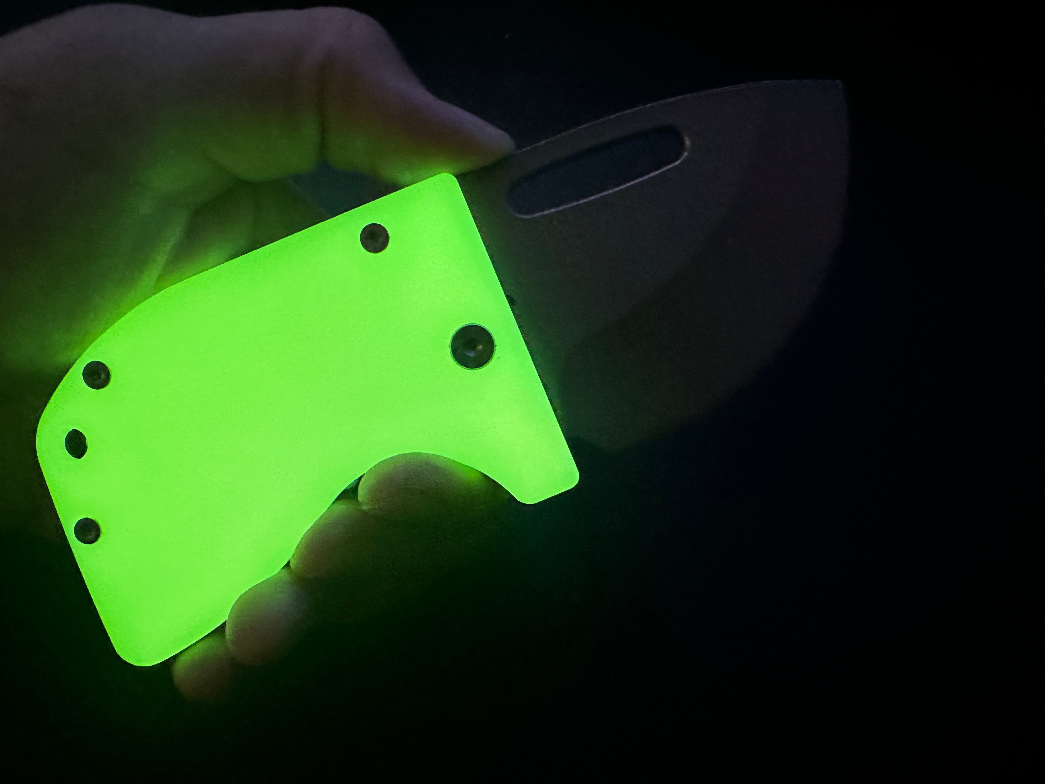 D2 Re-Action - Ti ( UGM GLOW ) Folder