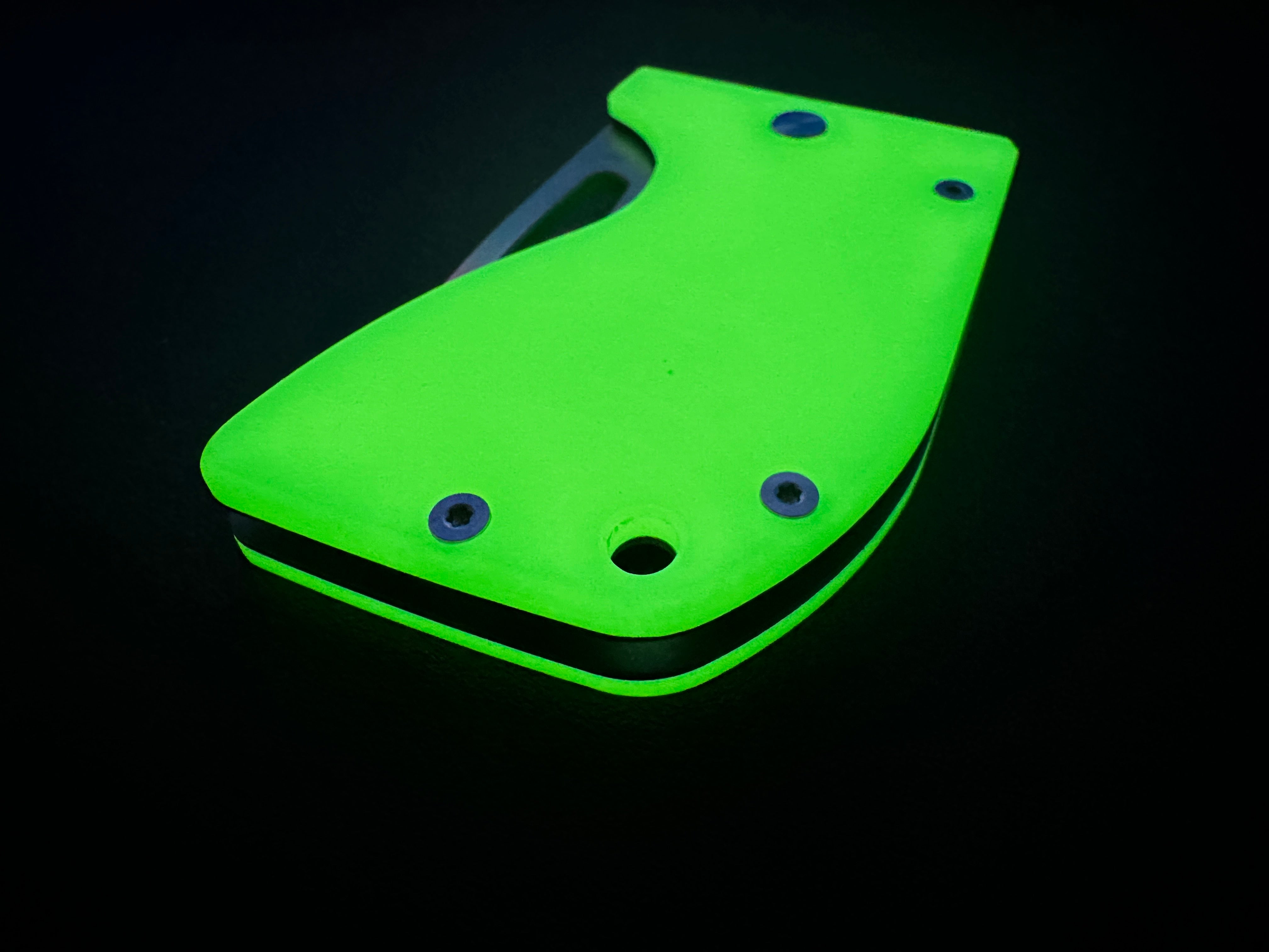 D2 Re-Action - Ti ( UGM GLOW ) Folder