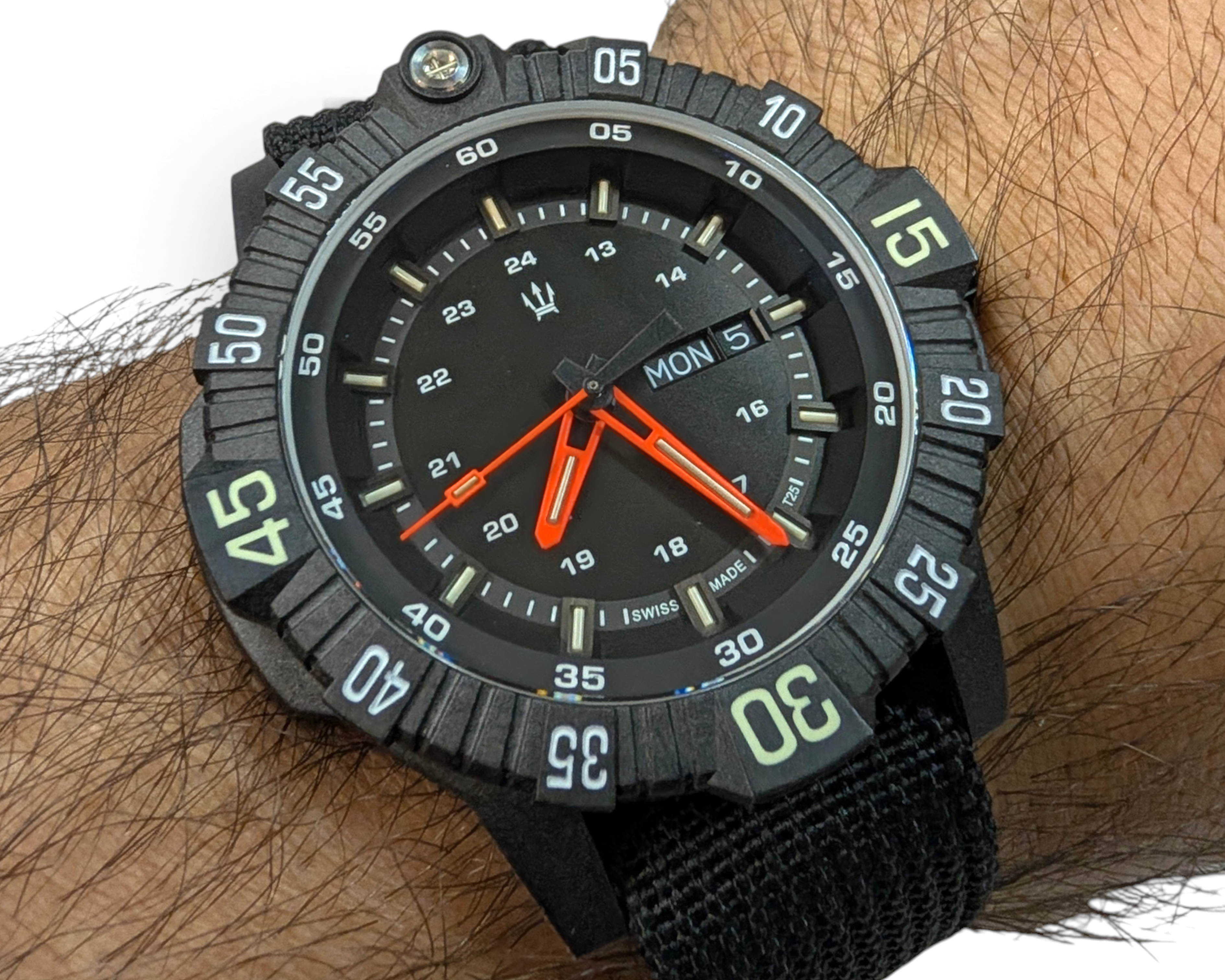 Traser x Maratac® Elite P99QX Tritium & Sapphire Tactical Carbon Fiber Composite Dive Watch ( Coming Soon )
