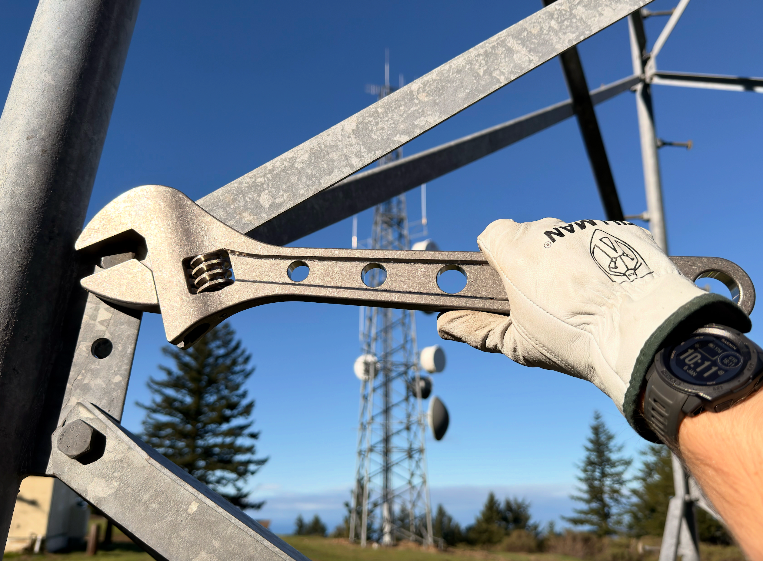 18 Inch - Titanium Adjustable Wrench - World's Largest ( NSN Pending )