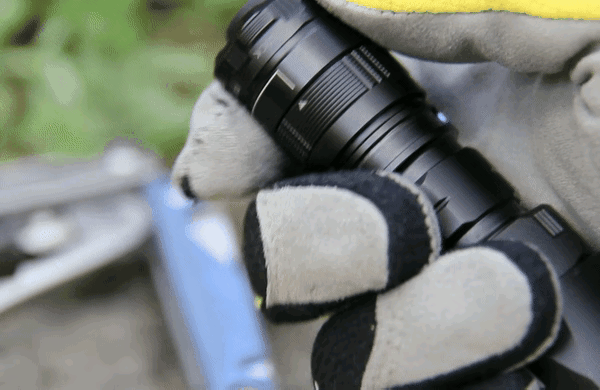 T4 Lightweight Tactical - Easy Carry Light ( Ultra Compact ) Wuben® ( SALE! )