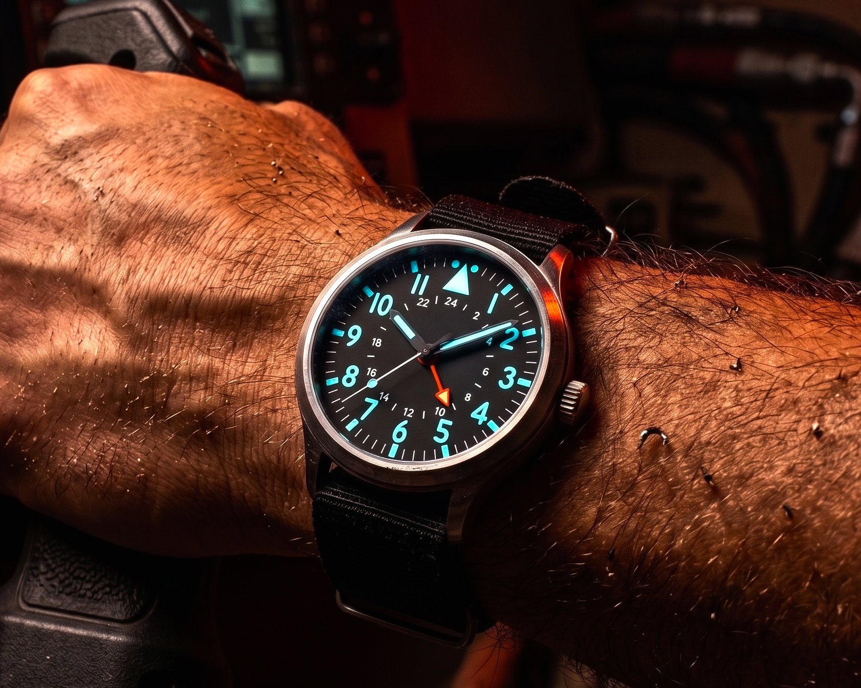 44mm Large Titanium GMT Watch by Maratac® < Minimalist Dial > - Gen 2 ( NEW! )