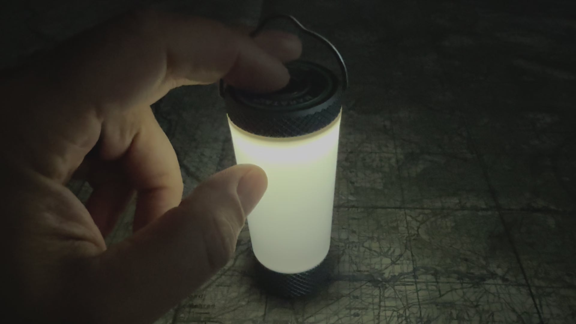 360 Flood - 21700 Survival Lantern Kit + Built In Charger by Maratac® - Gen 3 ( Black ) - ( New )