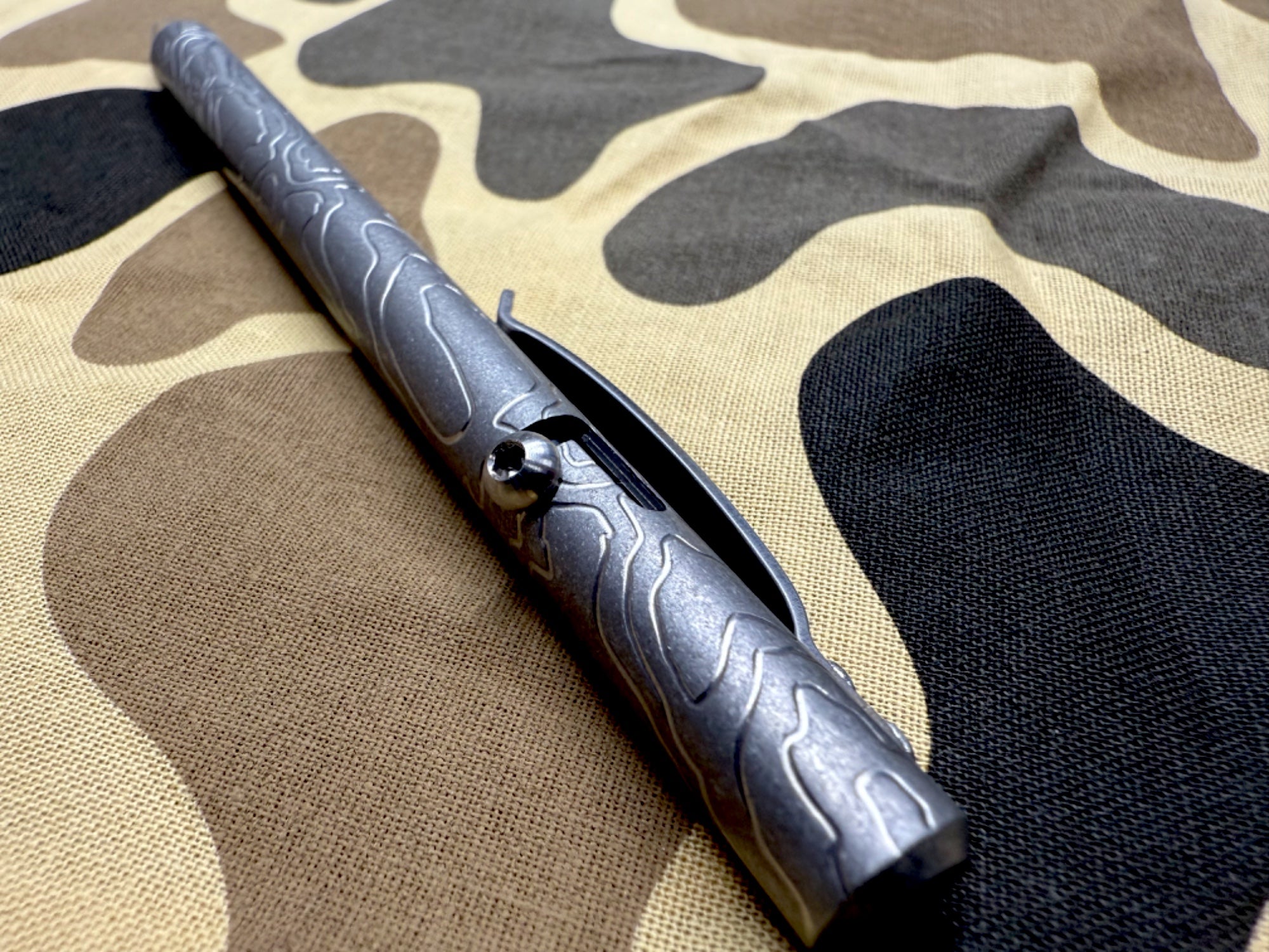 MaxMadCo Design - Titanium - Bolt Action Pen - Gen 3