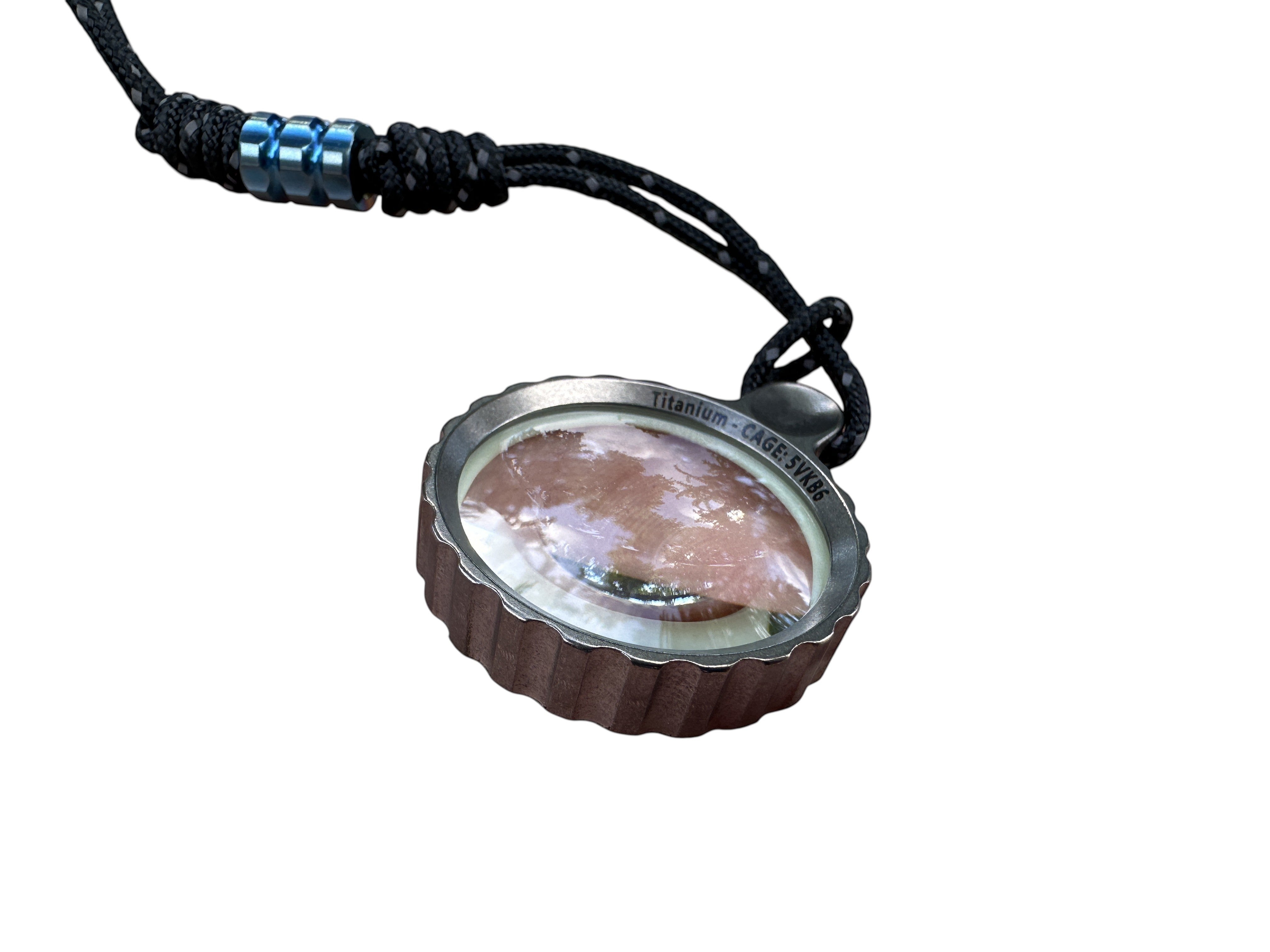 Titan Zoom - Sapphire Pocket Magnifier by Maratac® ( 2 Variants )