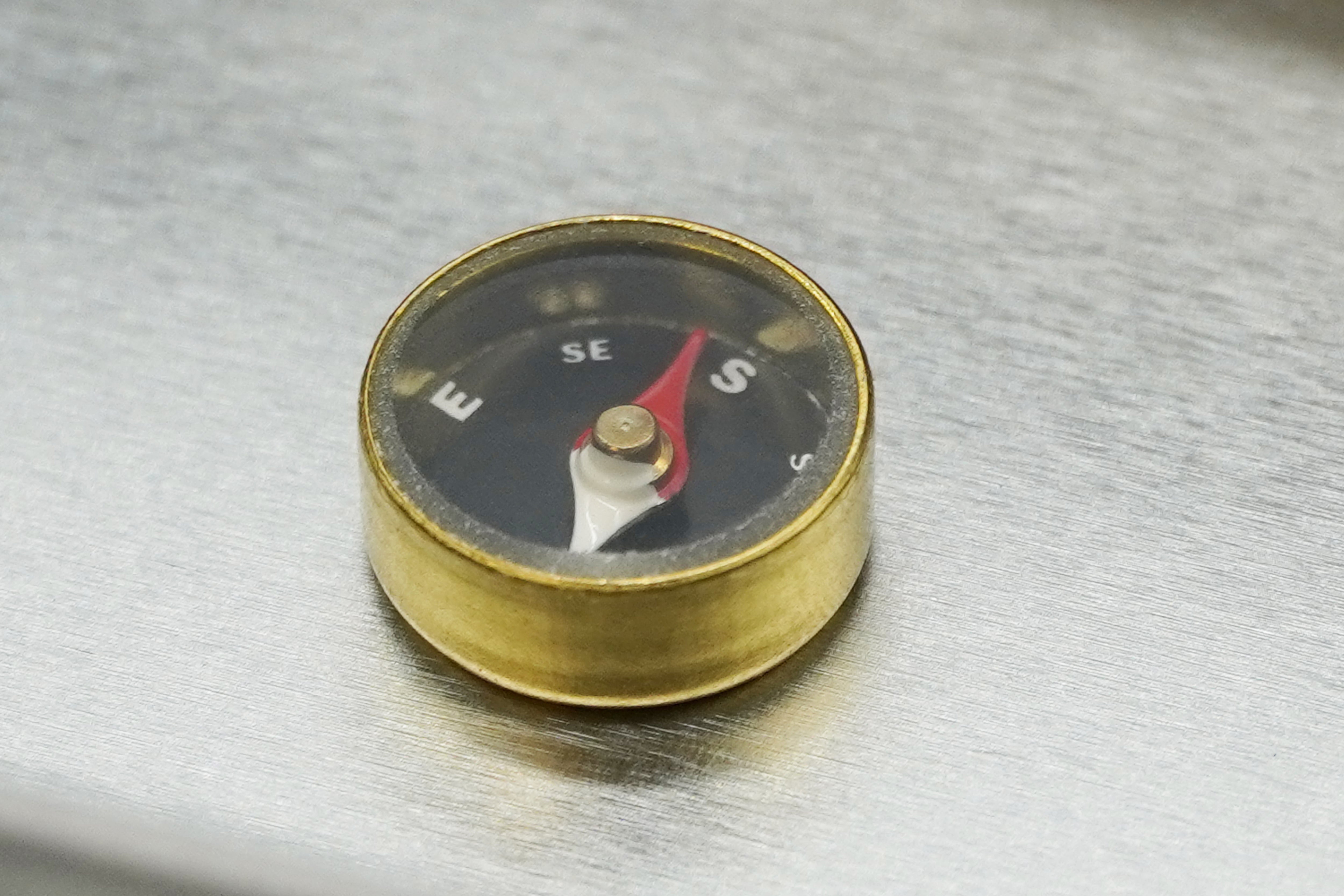 Thumb Tac Compass - 2 Pack
