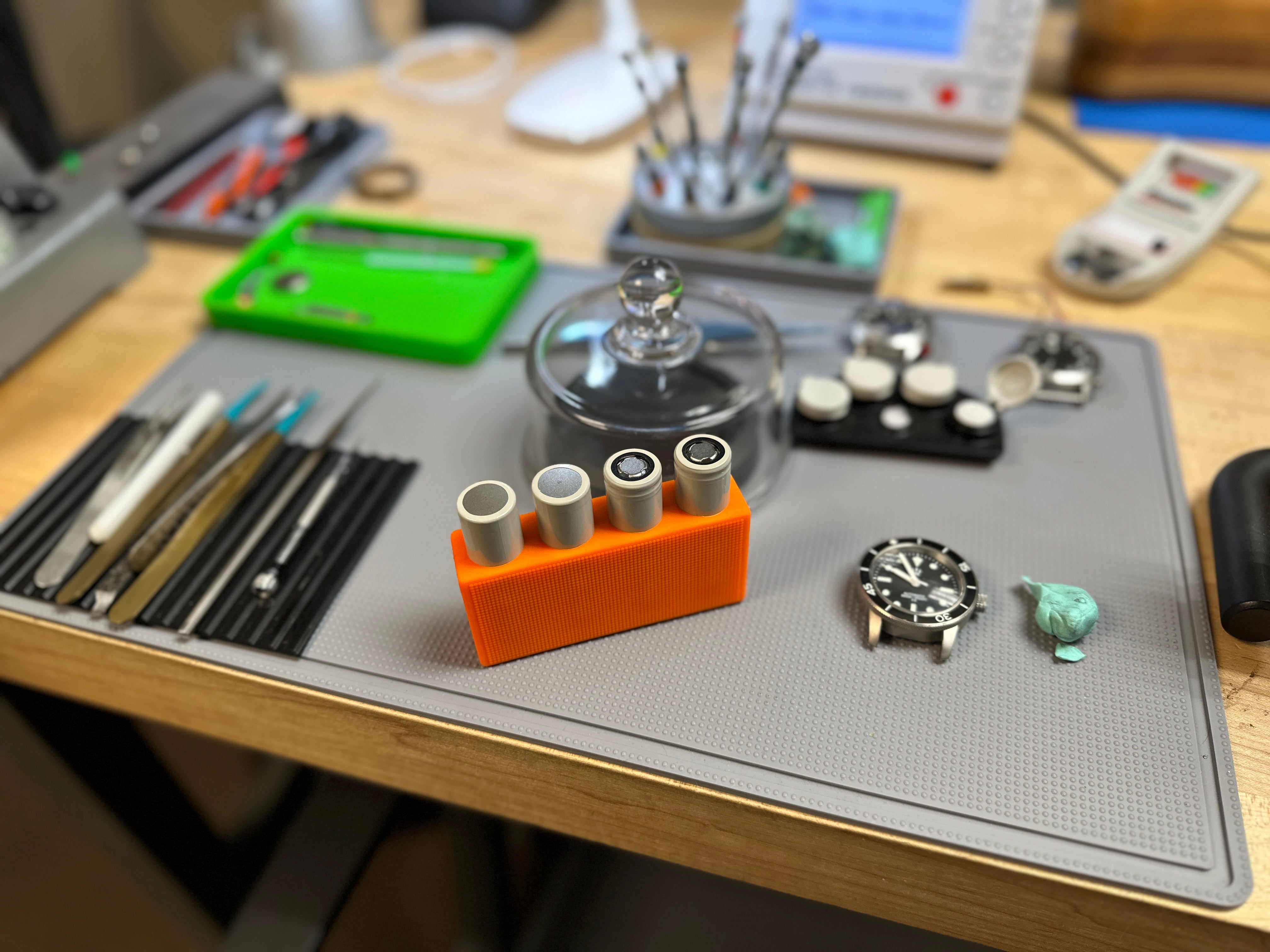 4 Bay Battery Mag by Maratac® ( More Coming Soon! )