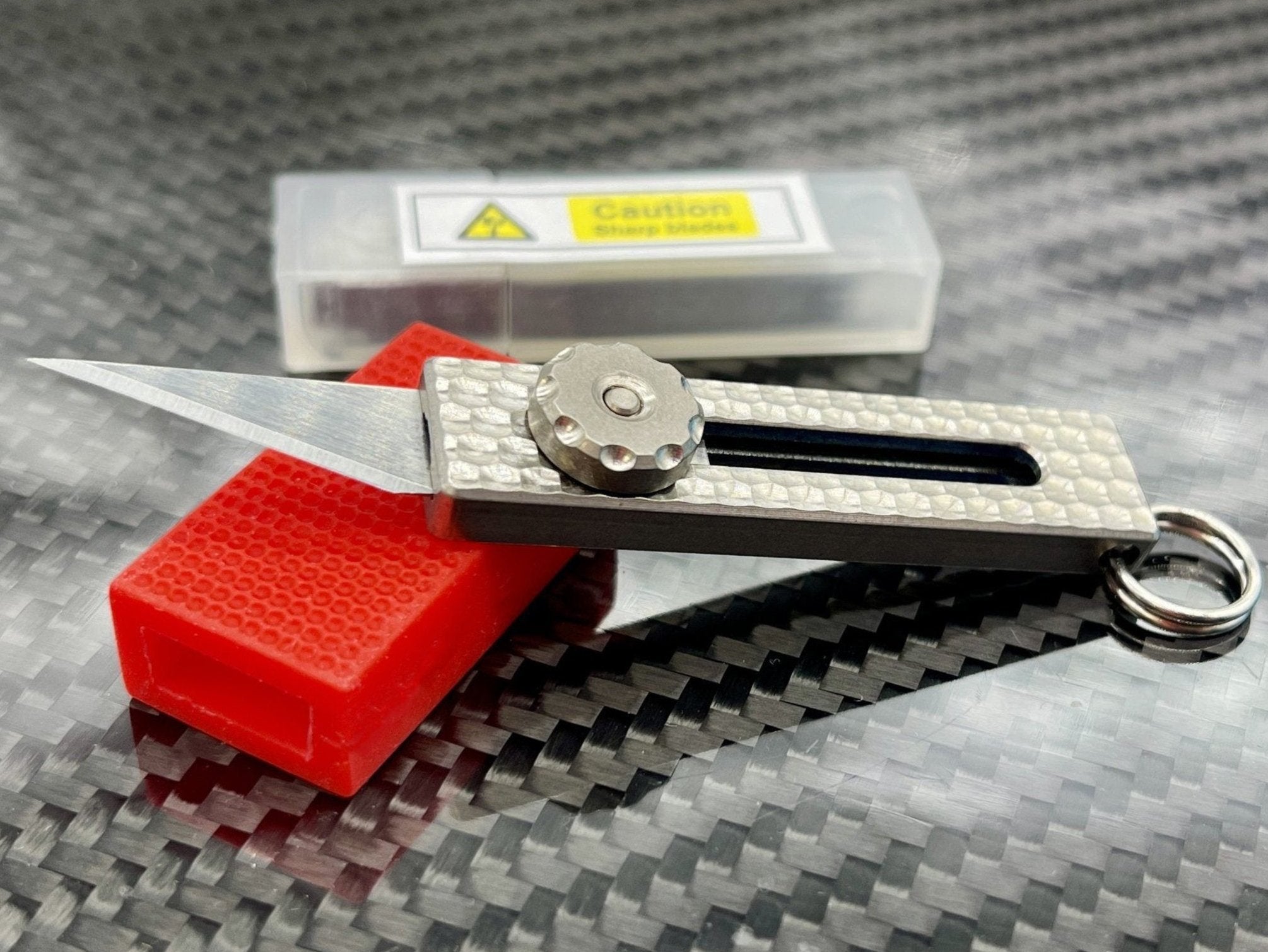 Slide Lock Titanium Craft Knife + Spare Blades + Blade Cap Rev ( 2.0 ) - CountyComm