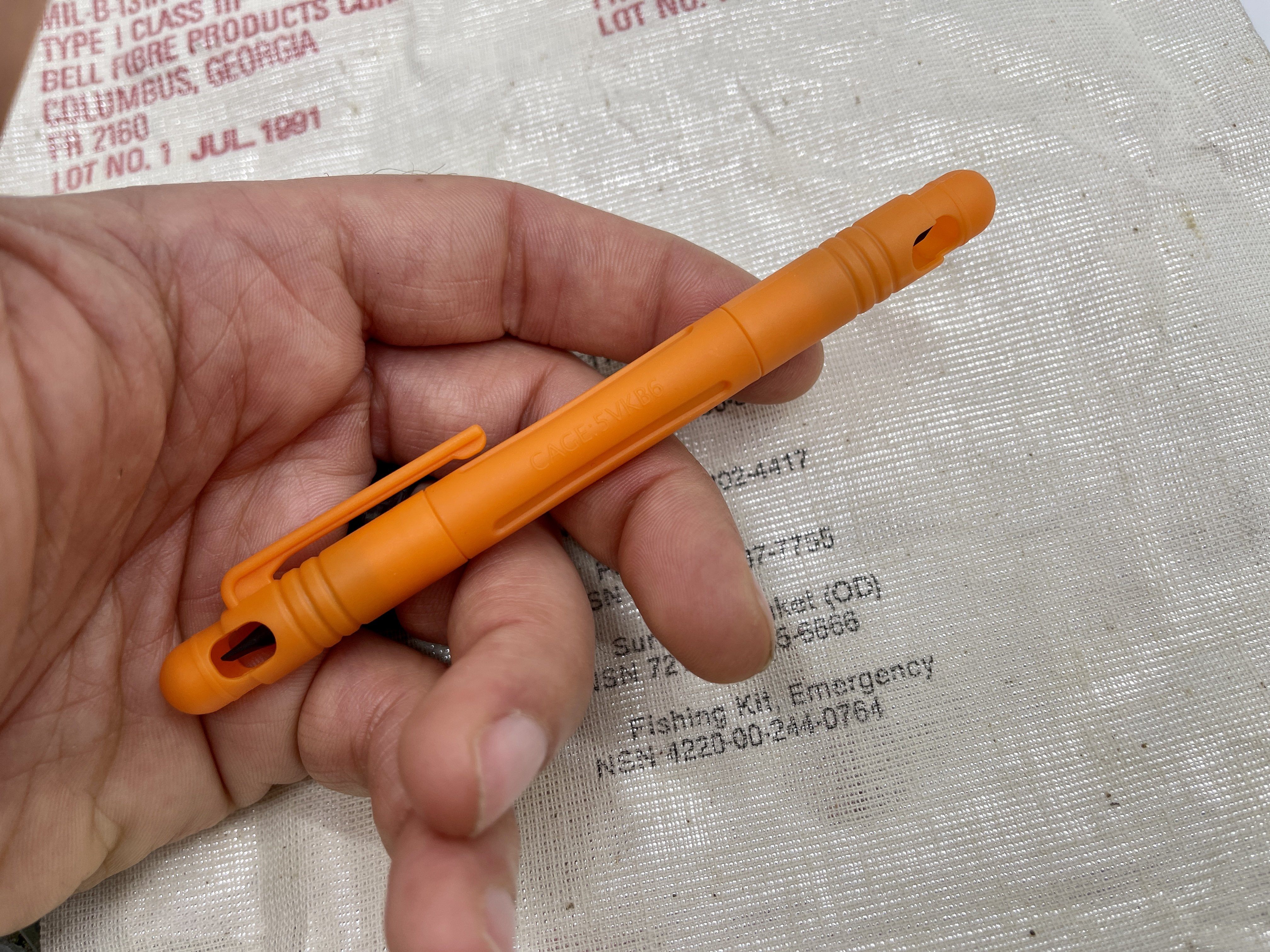 1x4 Technician's Pocket Screw Driver - Gen 2 - CountyComm