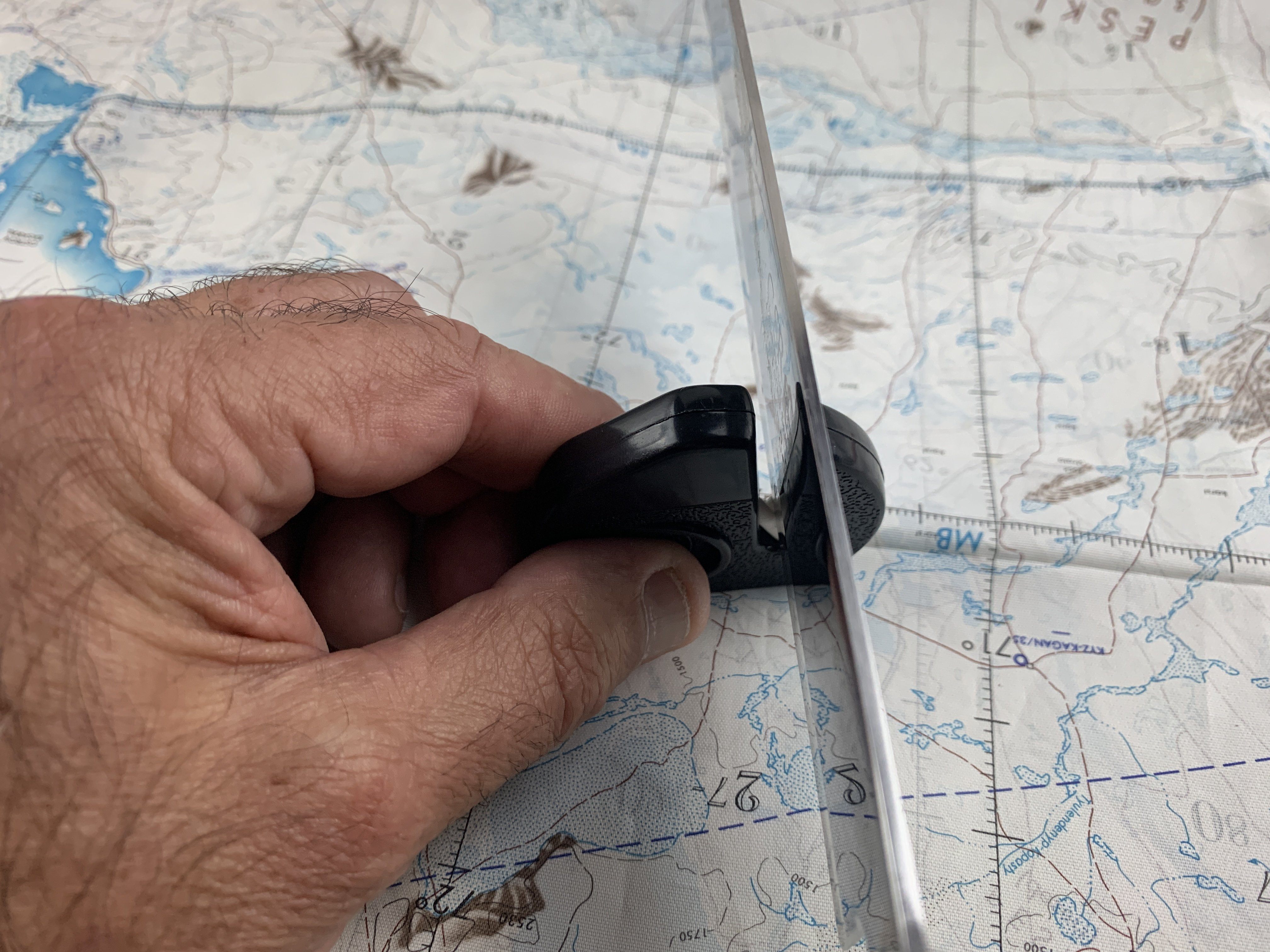 Ceramic Knife Sharpener - CountyComm
