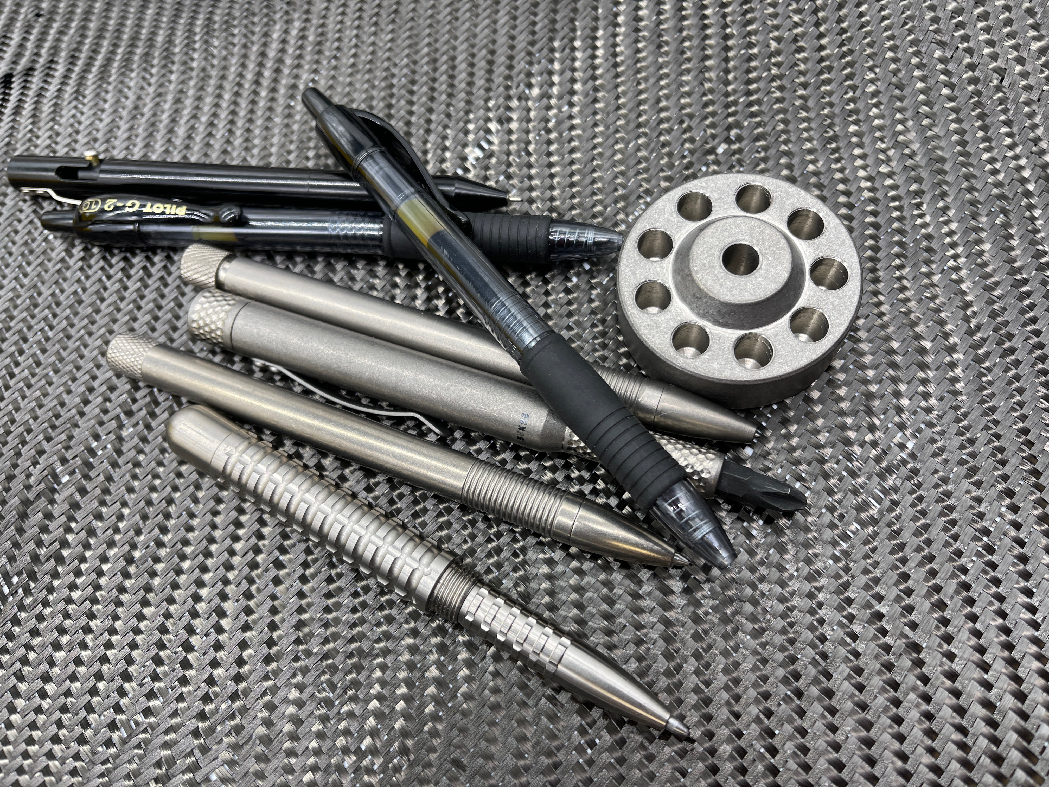 Universal Titanium Desk Stand for 1/4" Screwdriver Sets! - Gen 2