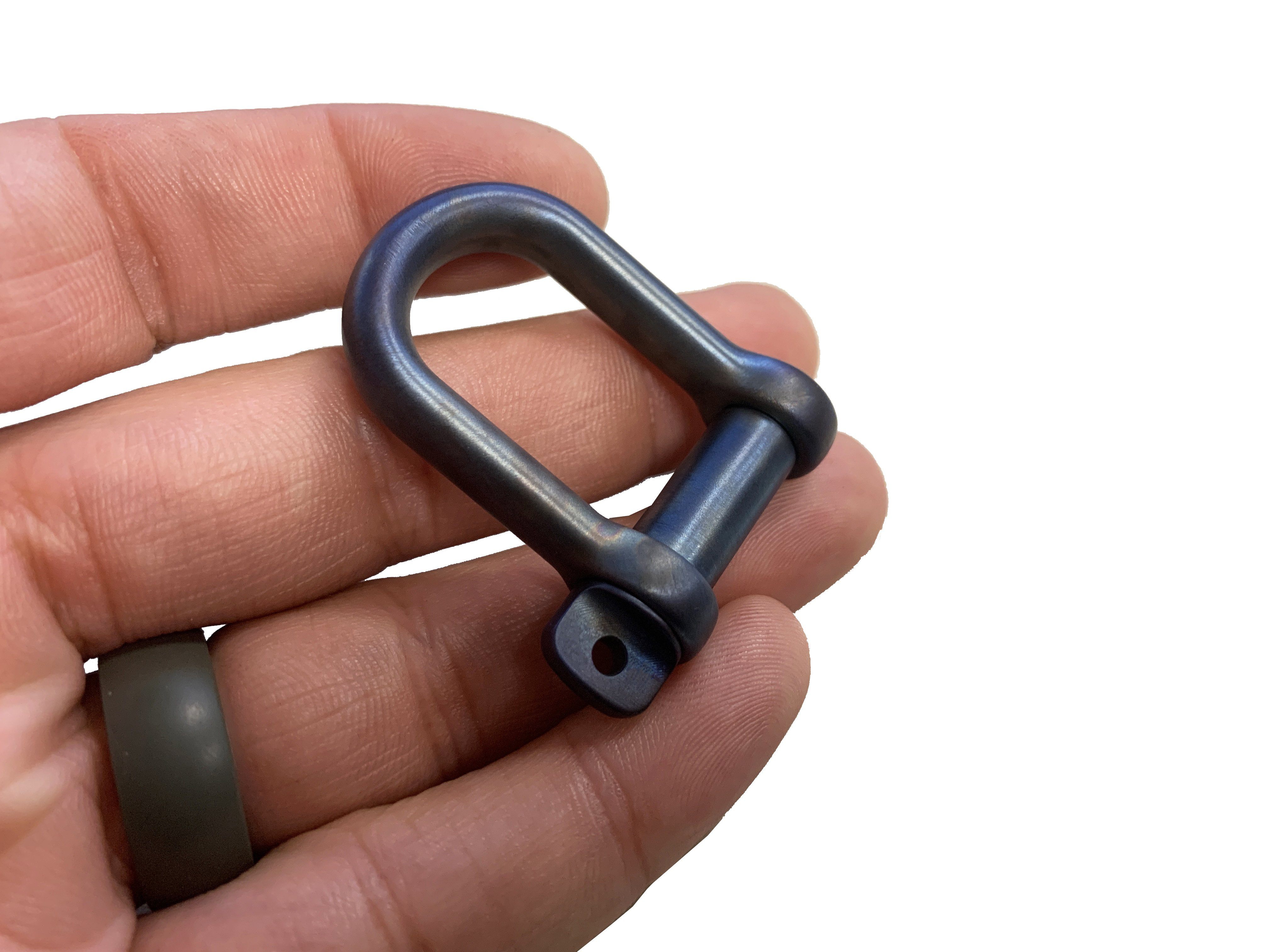 Titanium Gyve Rigging Shackle - CountyComm