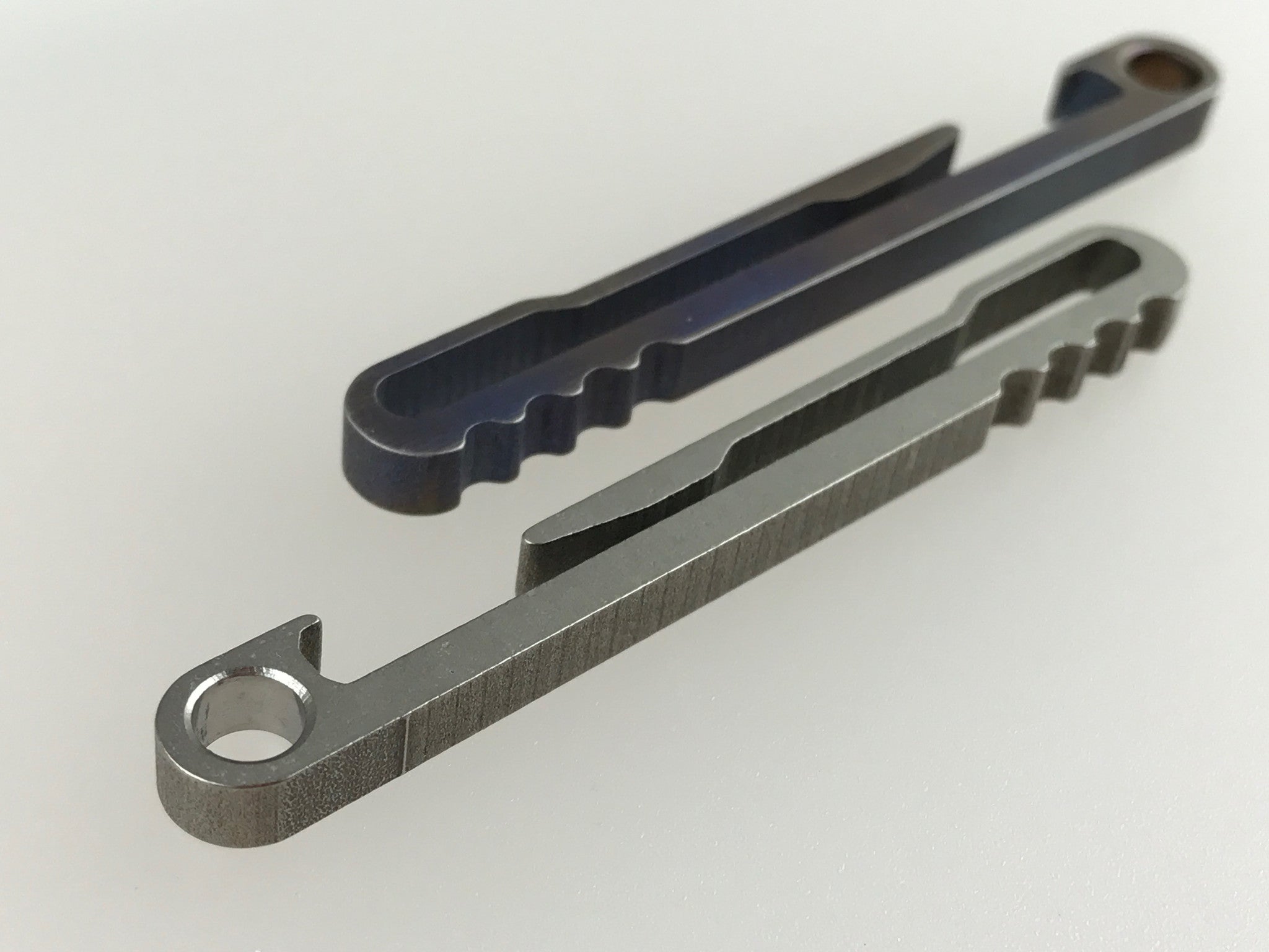 Key Amigo Titanium Key Clip ~ - CountyComm