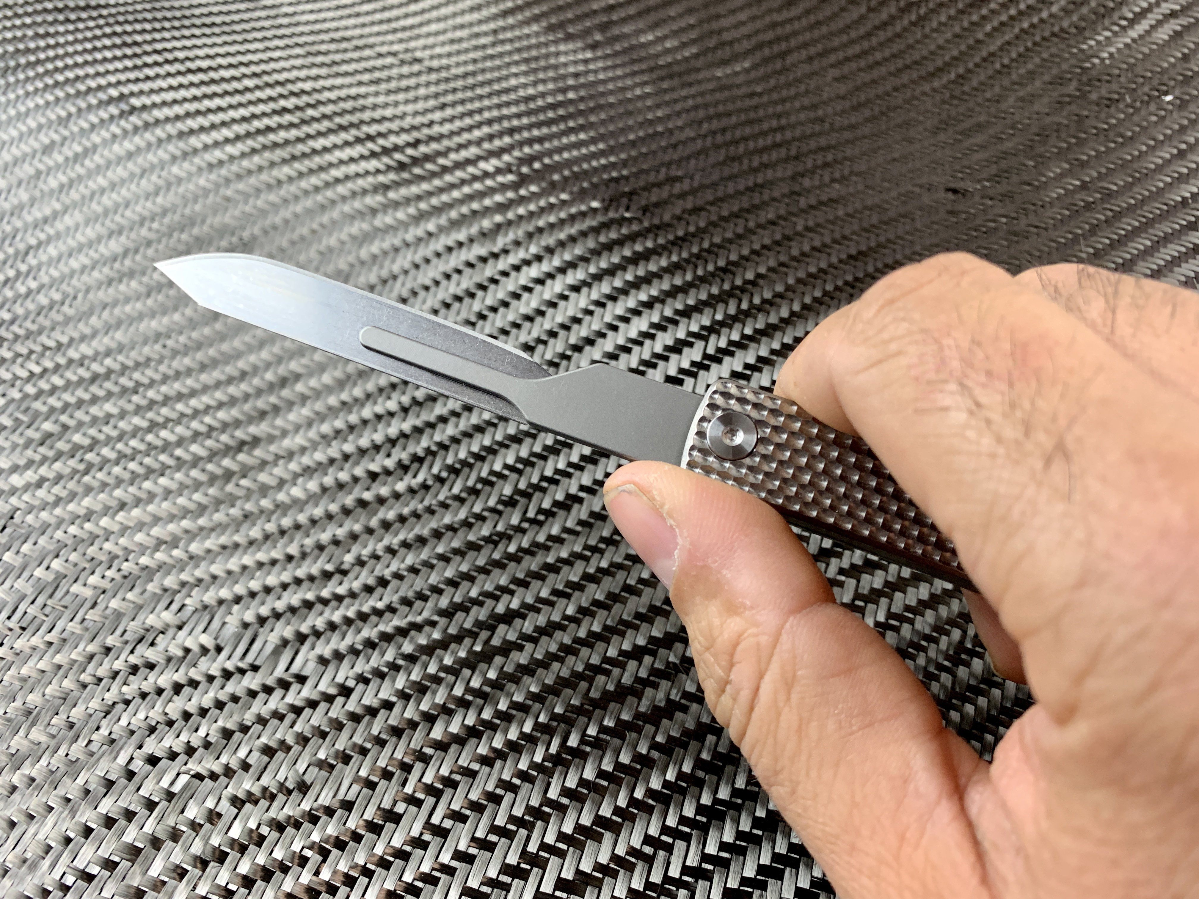 Oversized - Folding Titanium Craft Scalpel Knife + Case + Spare Blades! - CountyComm