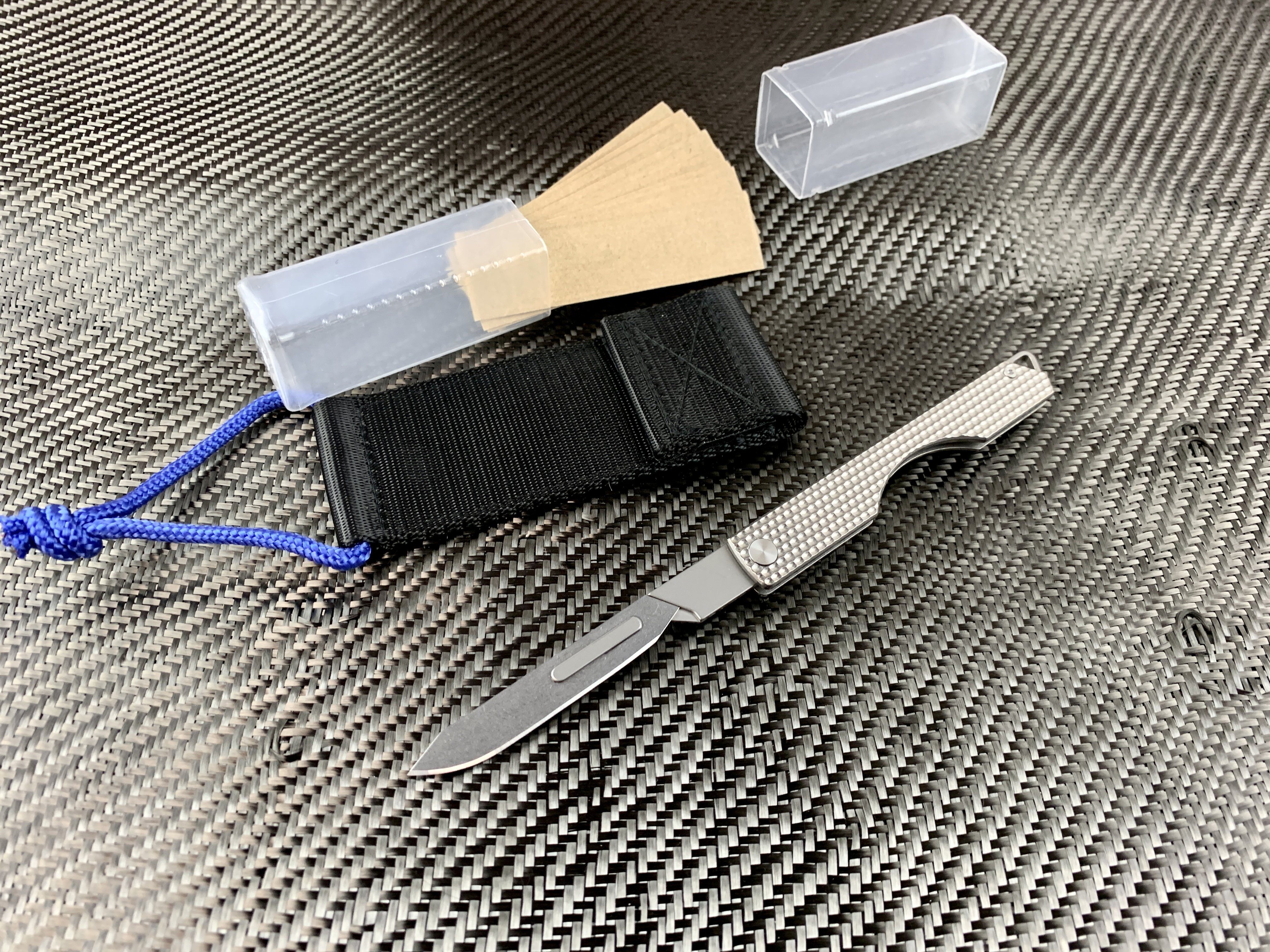 Oversized - Folding Titanium Craft Scalpel Knife + Case + Spare Blades! - CountyComm
