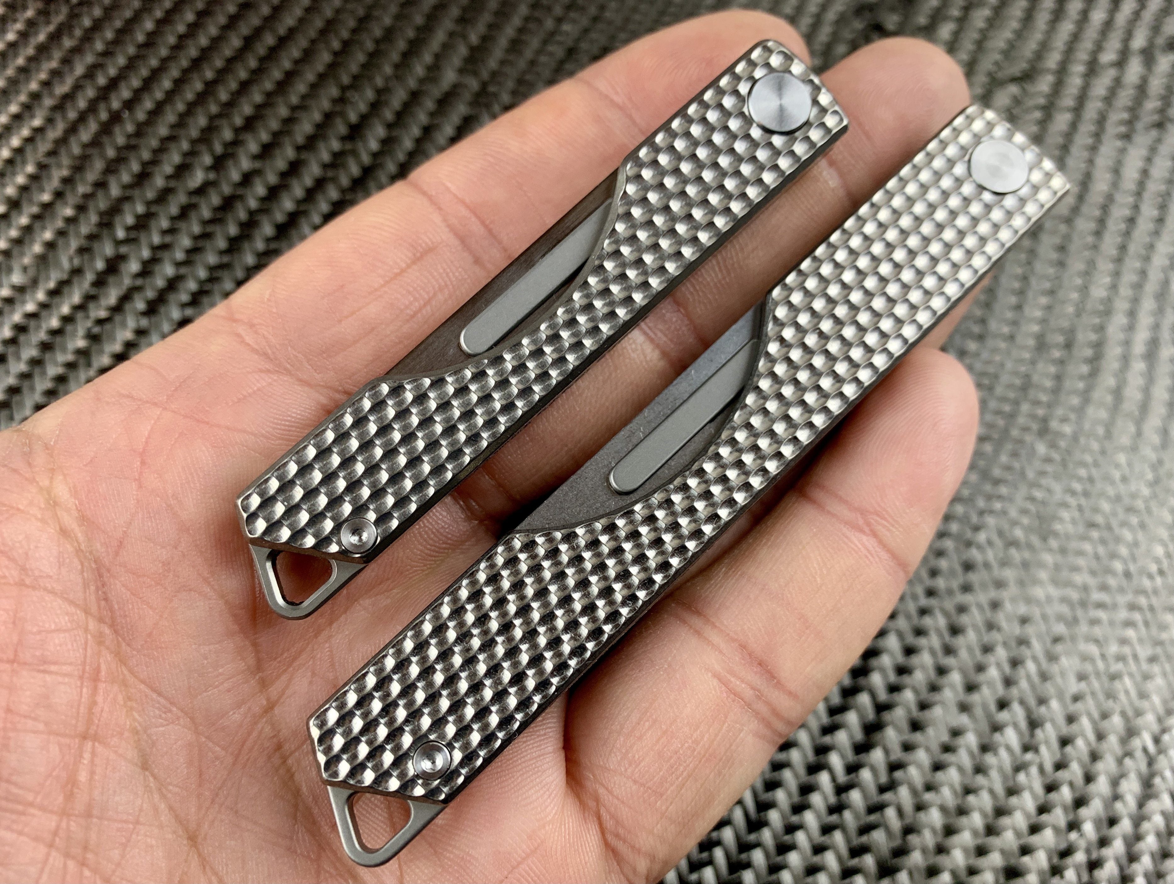 Oversized - Folding Titanium Craft Scalpel Knife + Case + Spare Blades! - CountyComm