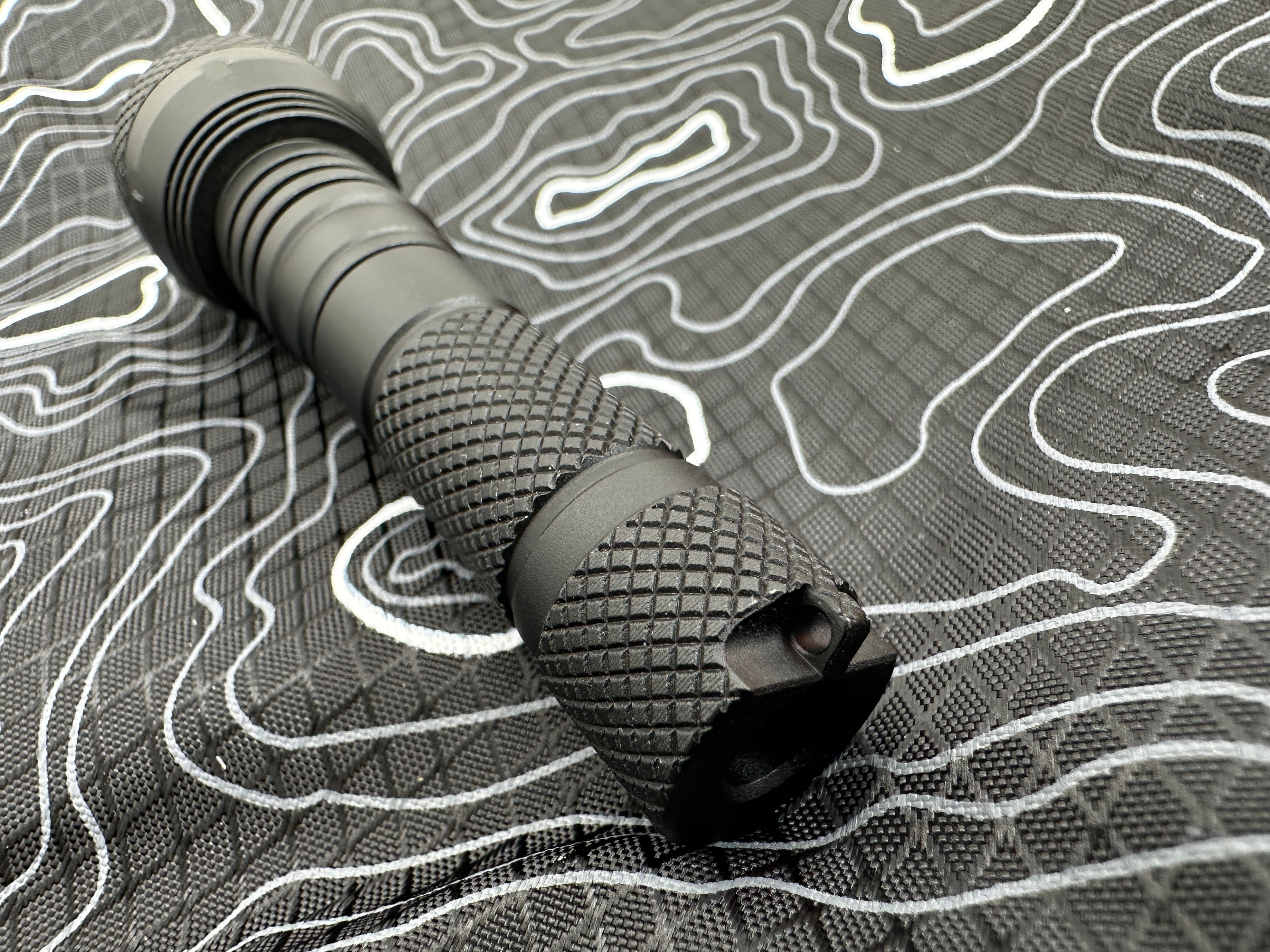 Peanut Beast XL 3.0 Flashlight Kit by Maratac®