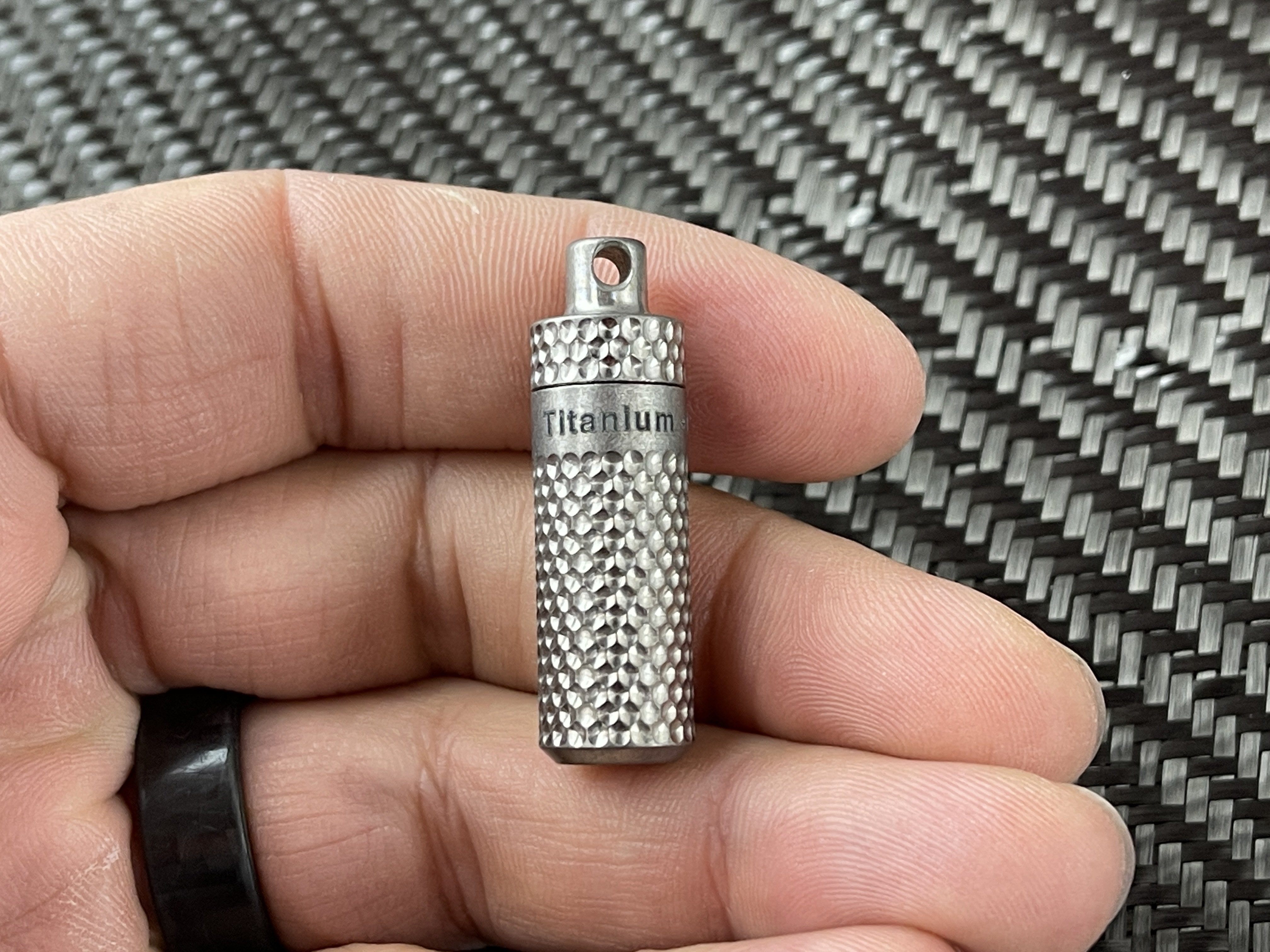 Piccolo Titanium Dimpled Capsule - CountyComm