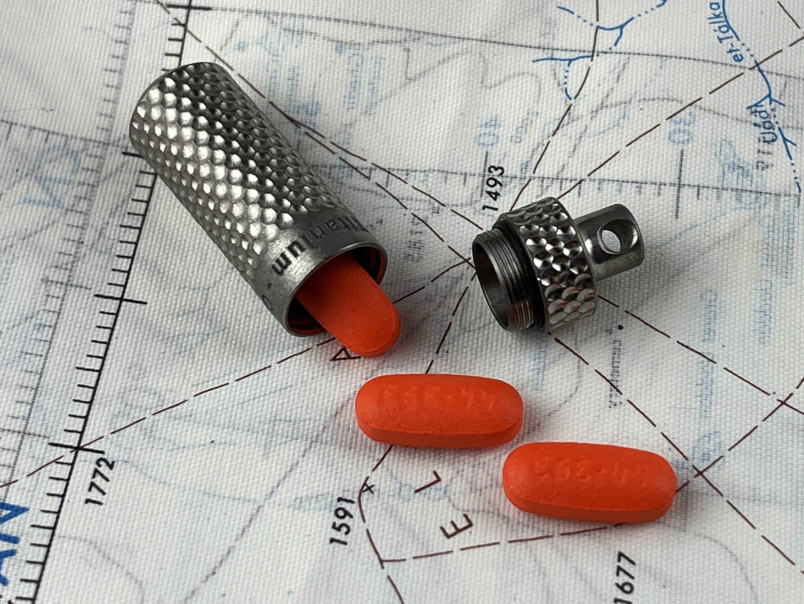 Piccolo Titanium Dimpled Capsule - CountyComm