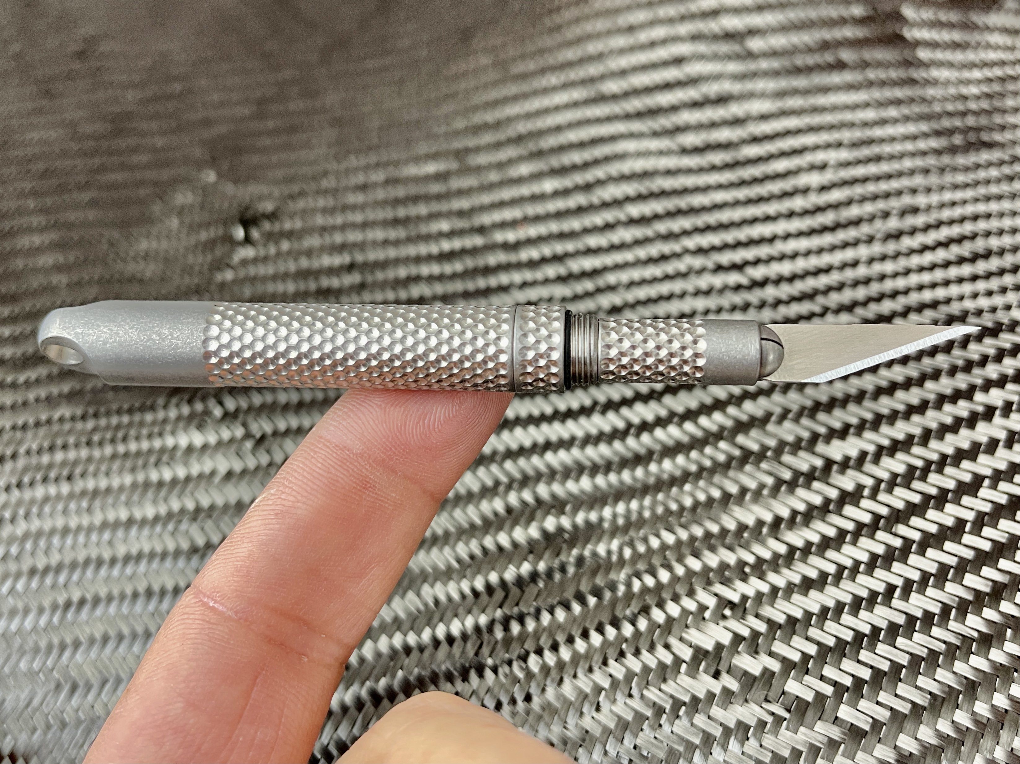 Key Ring Titanium Collapsible Scalpel by Maratac™ - CountyComm