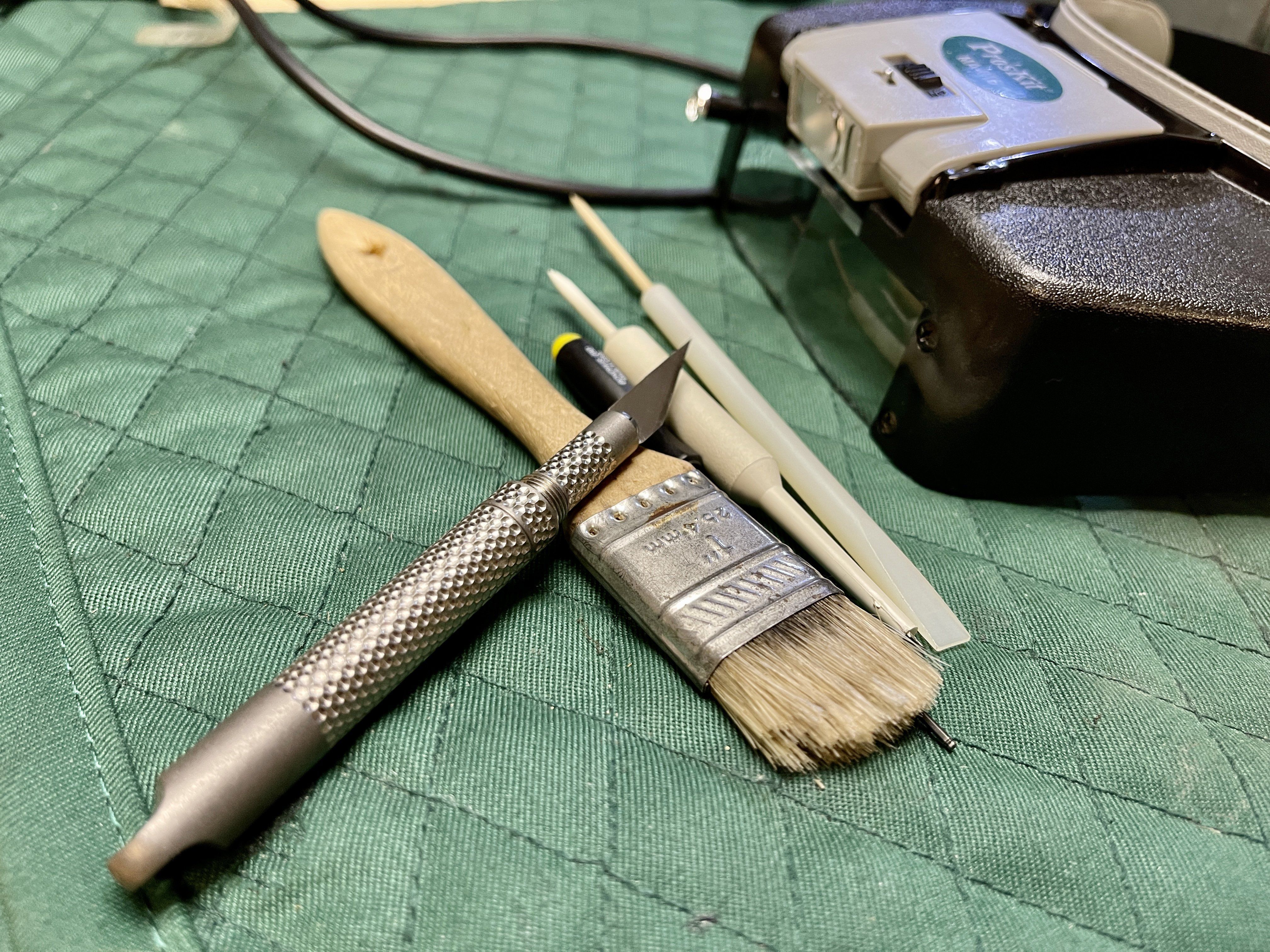 Key Ring Titanium Collapsible Scalpel by Maratac™ - CountyComm