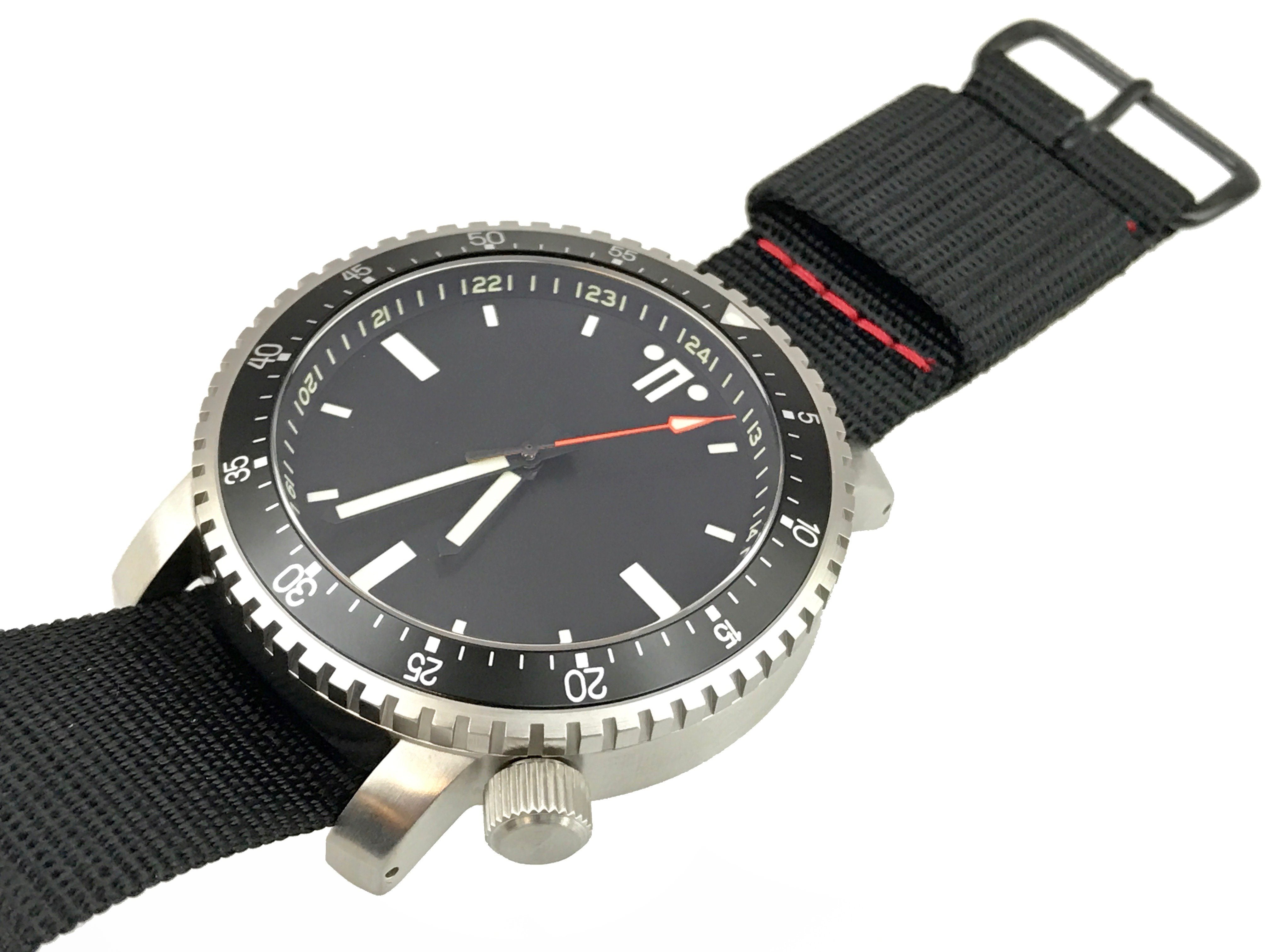 Clear Sapphire Back For Maratac™ Watches - CountyComm