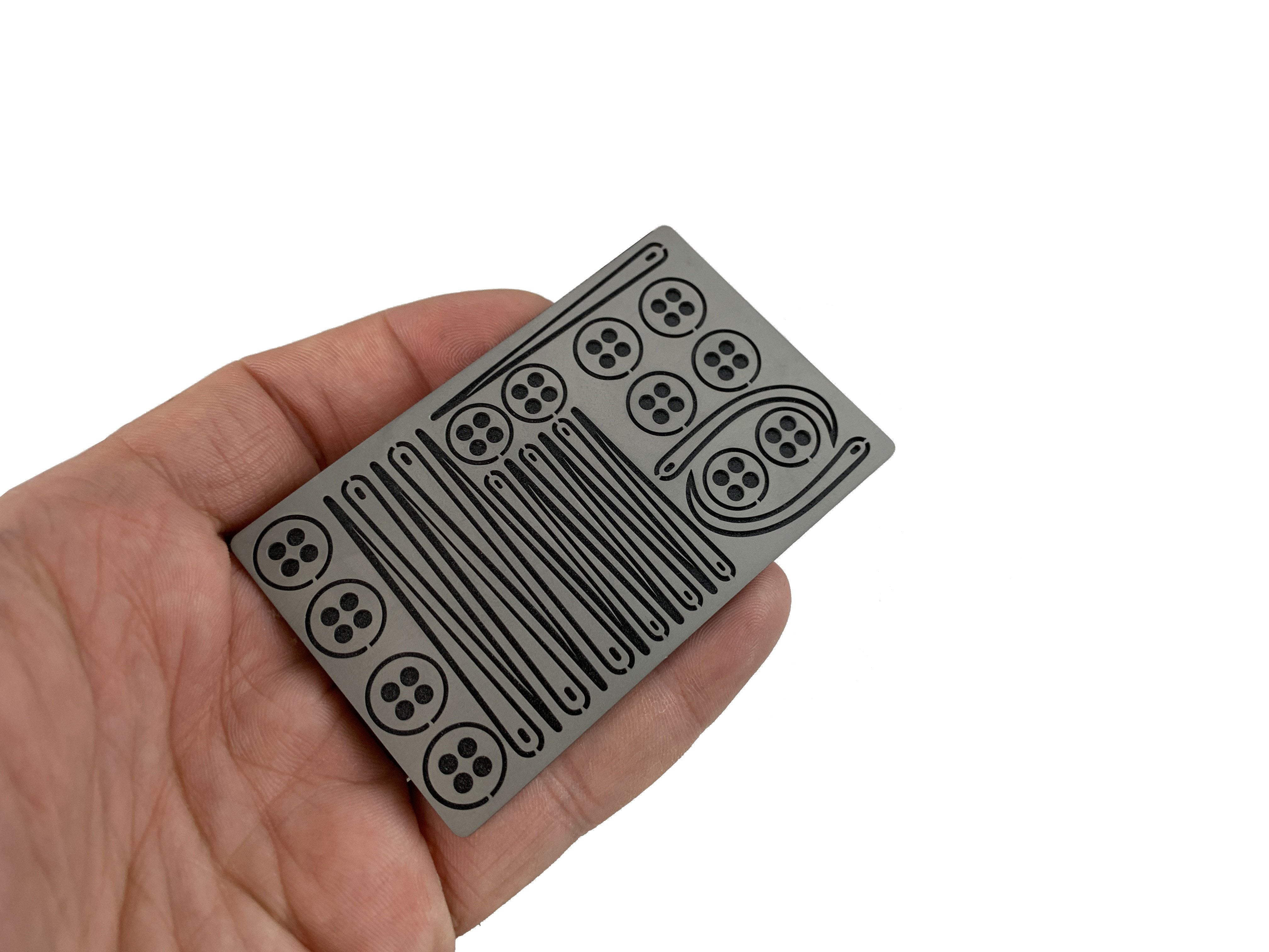 Emergency Titanium Sewing Kit Card - CountyComm